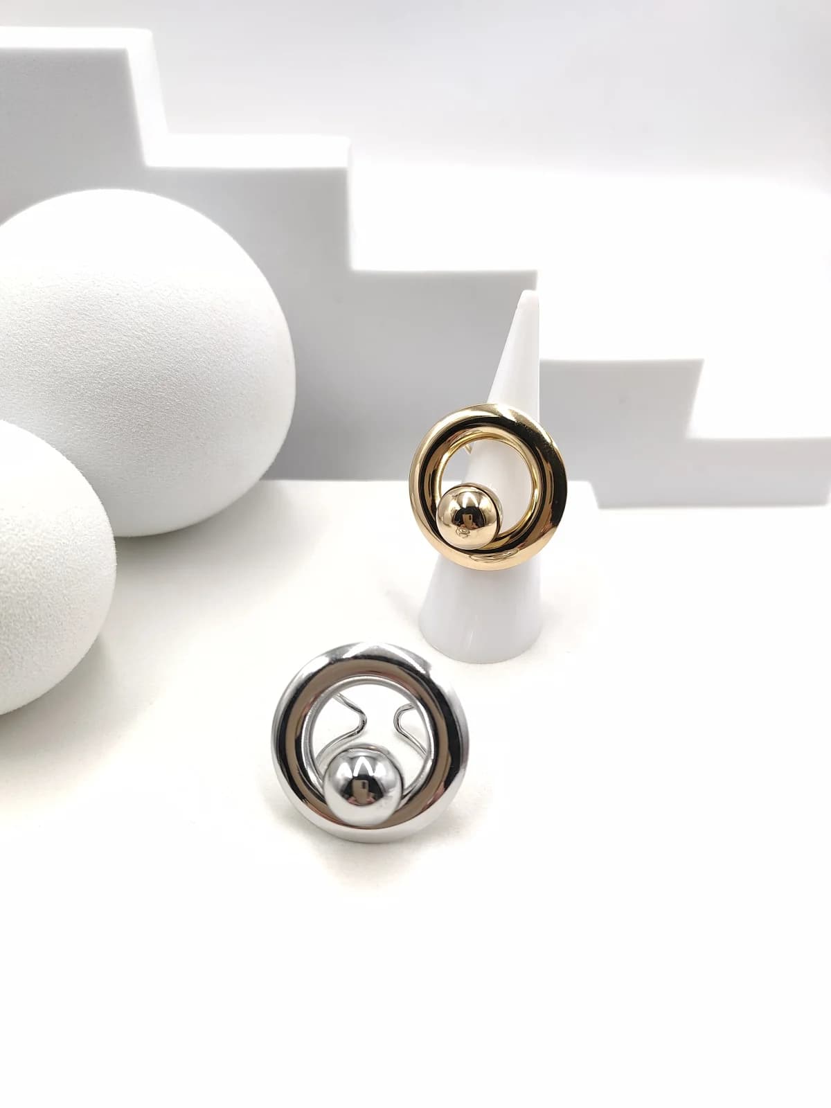 Stainless Steel Ring with Circle and Bead by Magis Handmade Jewels