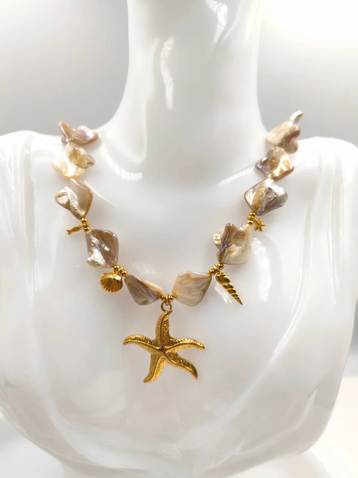 Necklace with Mother-of-Pearl and Stainless Steel Starfish by Magis Handmade Jewels