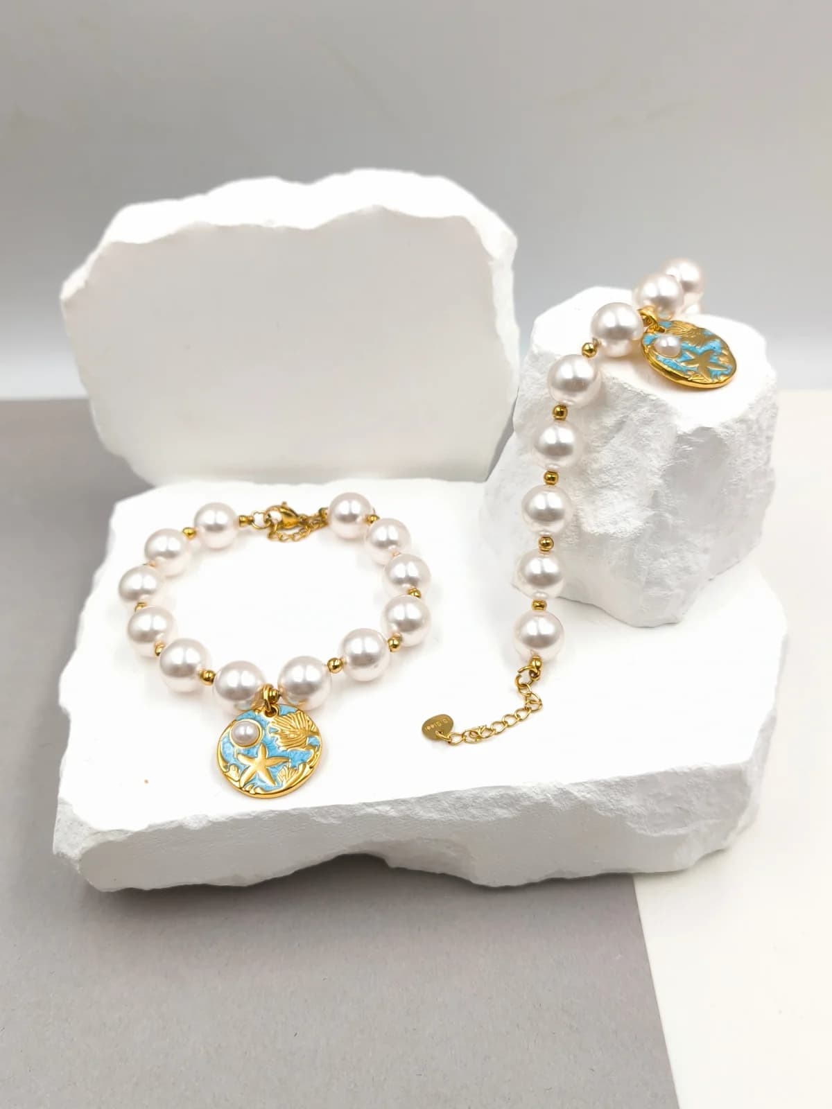 Stainless Steel Bracelet with Pearls and Enamel by Magis Handmade Jewels