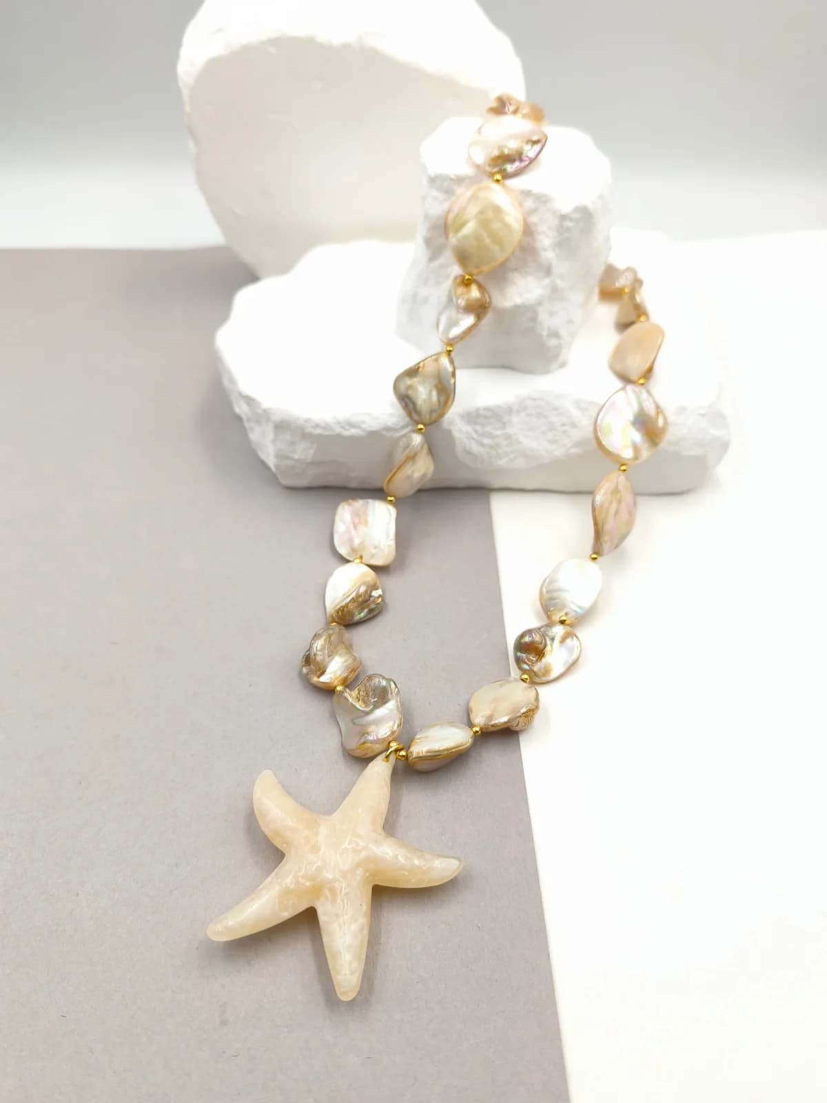Necklace with Mother-of-Pearl and Acrylic Starfish by Magis Handmade Jewels