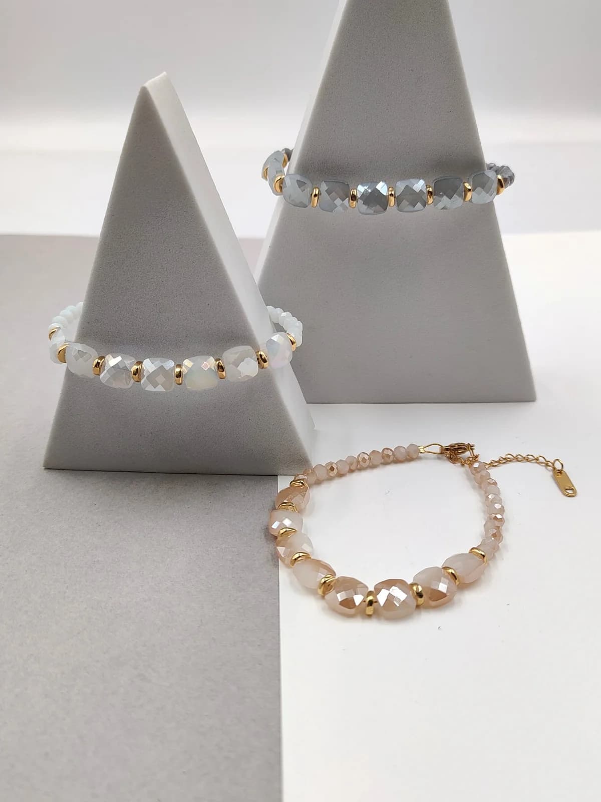 Bracelet with Faceted Crystals by Magis Handmade Jewels