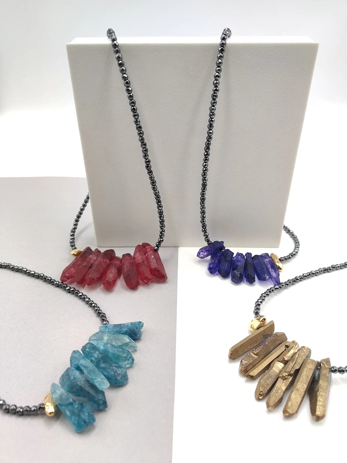 Necklace with Hematite Beads and Semi-Precious Crystals by Magis Handmade Jewels