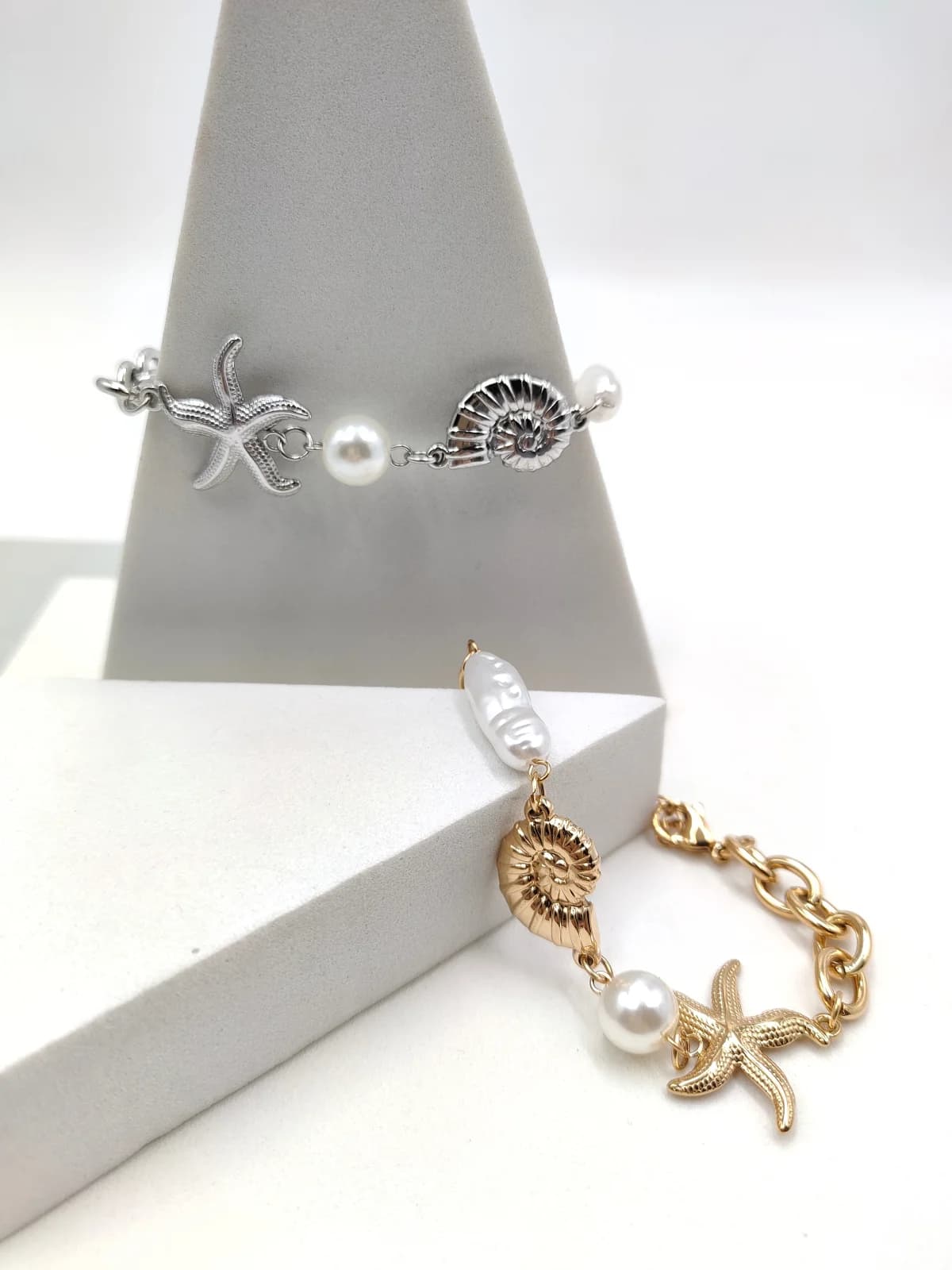 Stainless Steel Bracelet with Summer Details and Pearls by Magis Handmade Jewels