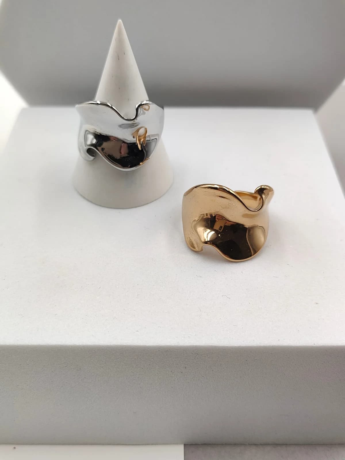 Stainless Steel Wavy Ring by Magis Handmade Jewels