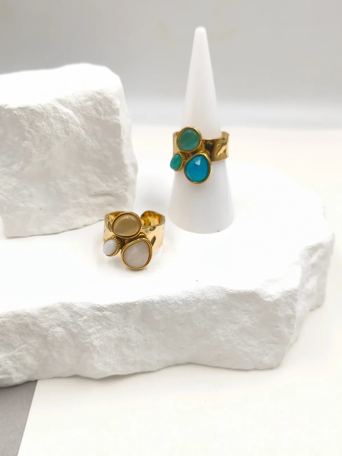 Stainless Steel Ring with Nephrite Jade Stones by Magis Handmade Jewels