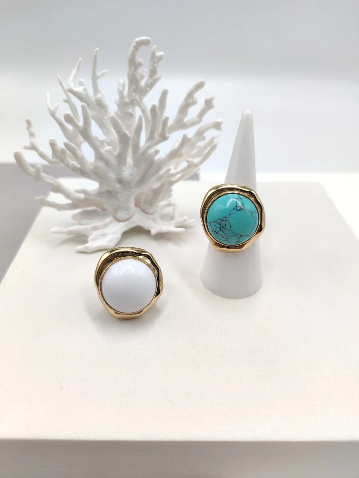 Stainless Steel Ring with Howlite Stone by Magis Handmade Jewels