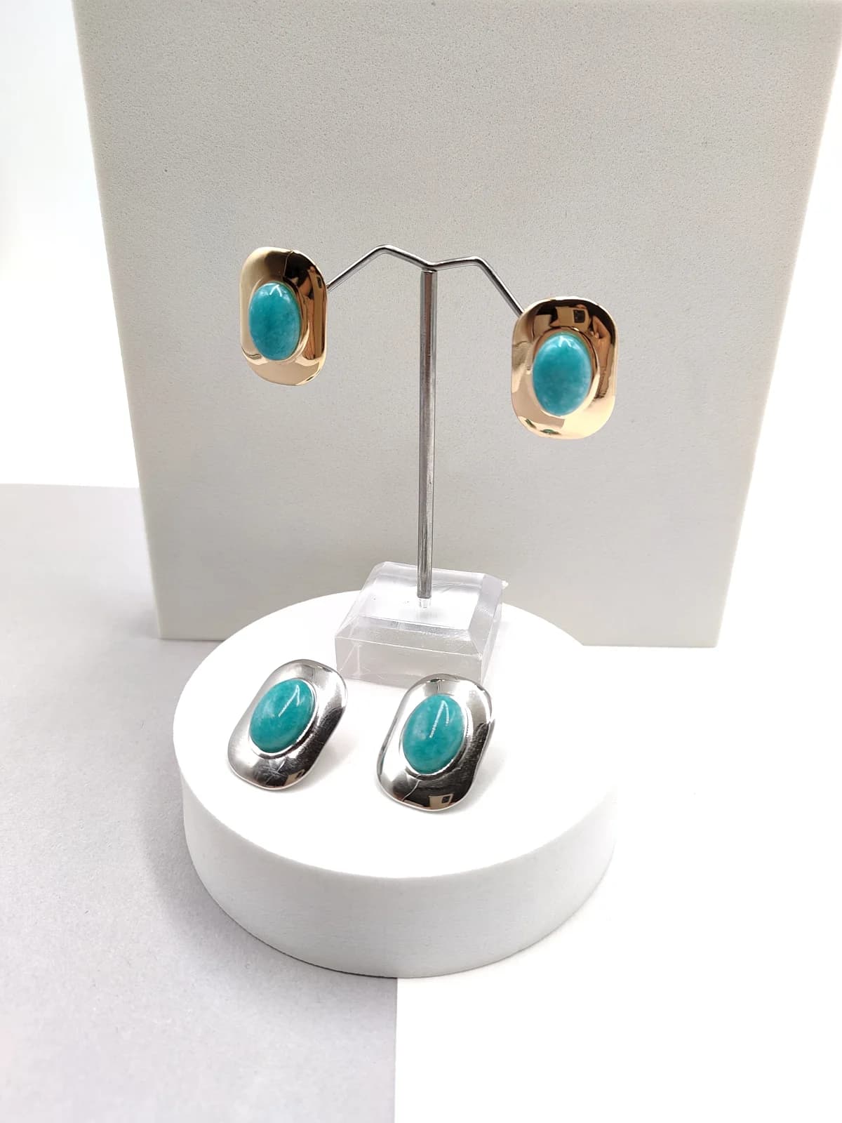 Stainless Steel Earrings with Howlite by Magis Handmade Jewels