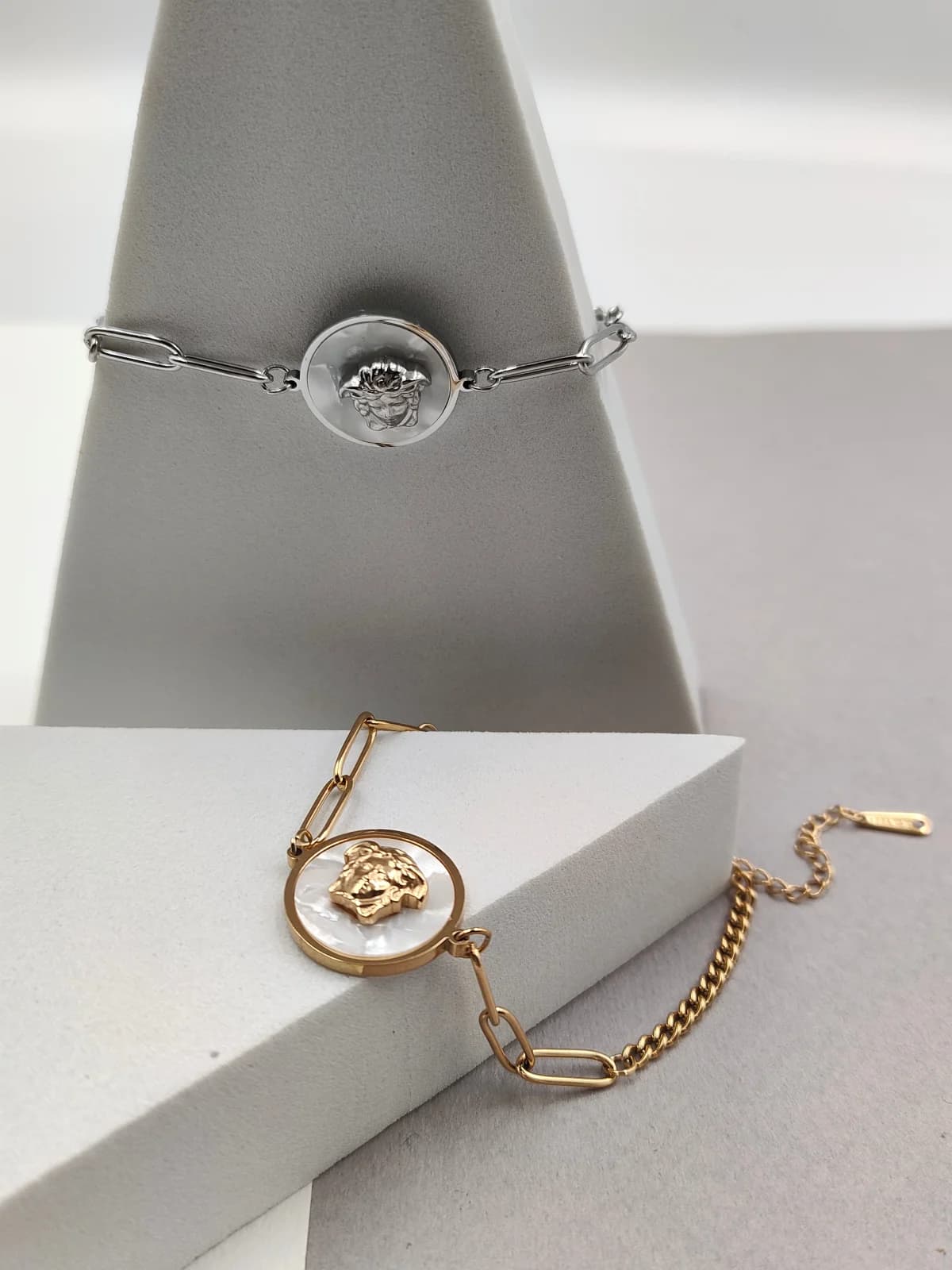 Stainless Steel Bracelet with Jellyfish Design by Magis Handmade Jewels