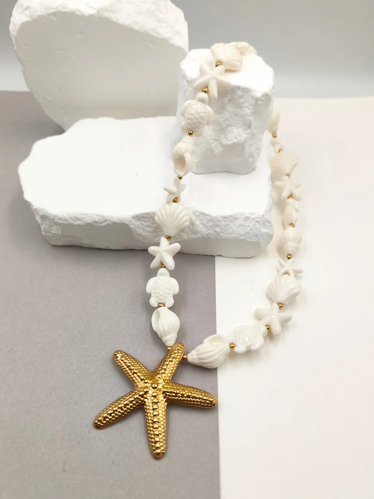 Necklace with Acrylic Details and Stainless Steel Starfish by Magis Handmade Jewels