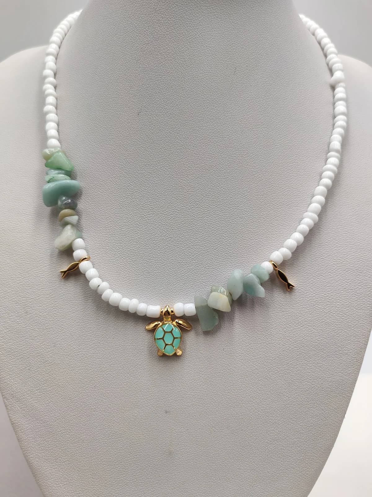 Necklace with Glass Beads, Aventurine Chips and Gold-Plated Details by Magis Handmade Jewels