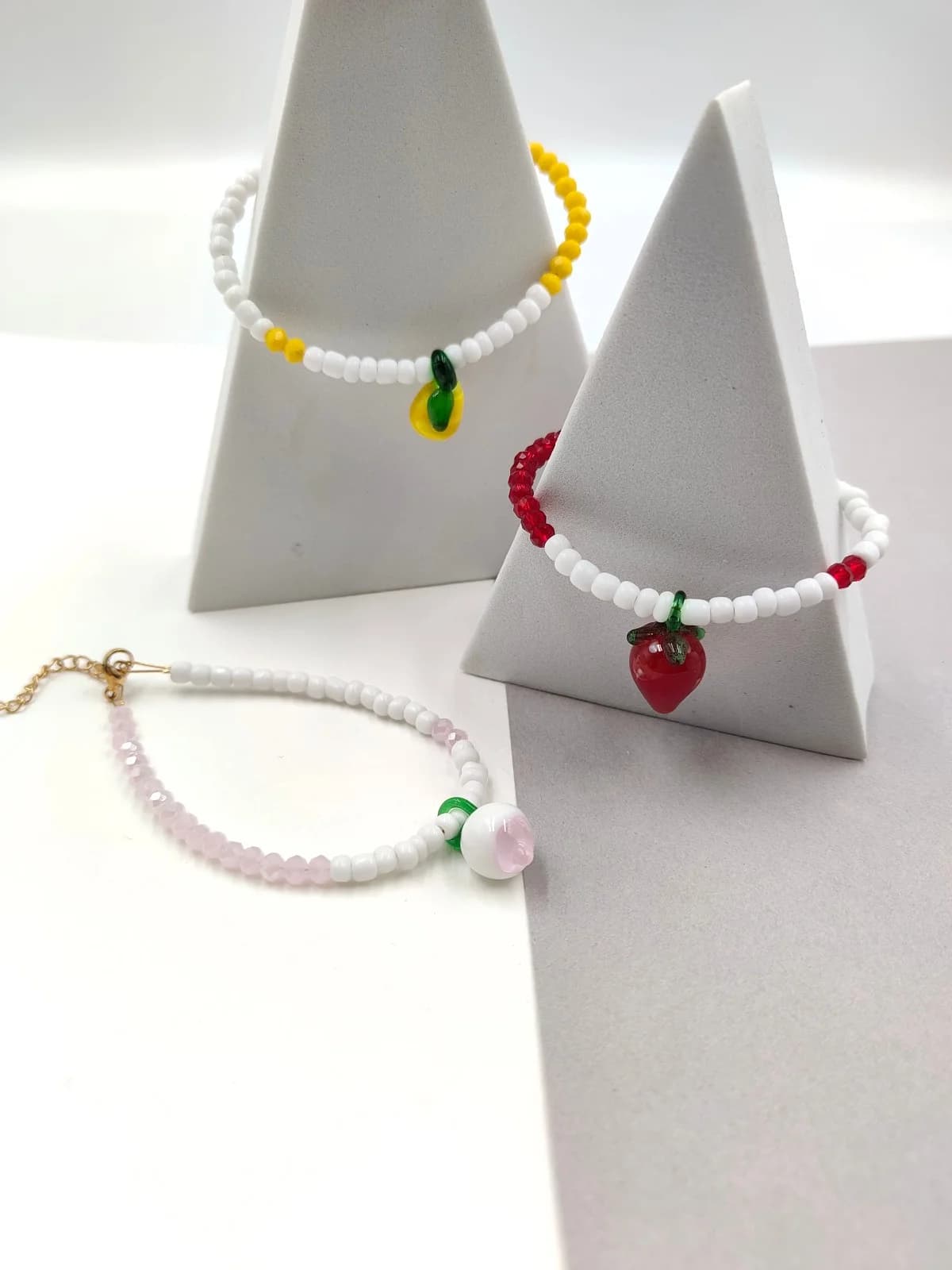 Bracelet with Glass Beads and Murano-Glass Fruit by Magis Handmade Jewels