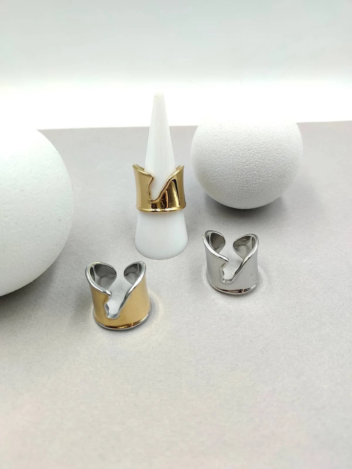 Stainless Steel Ring with Irregular Opening by Magis Handmade Jewels