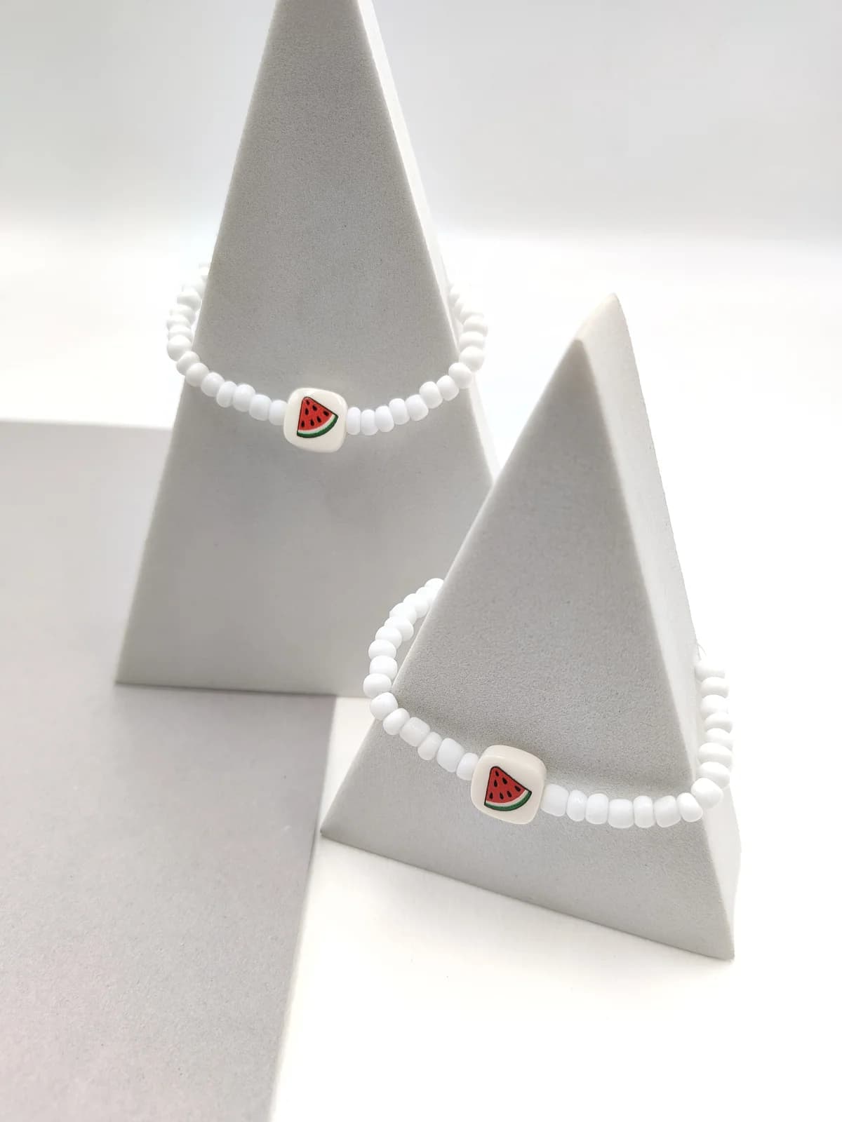 Bracelet with Glass Beads and Acrylic Watermelon by Magis Handmade Jewels