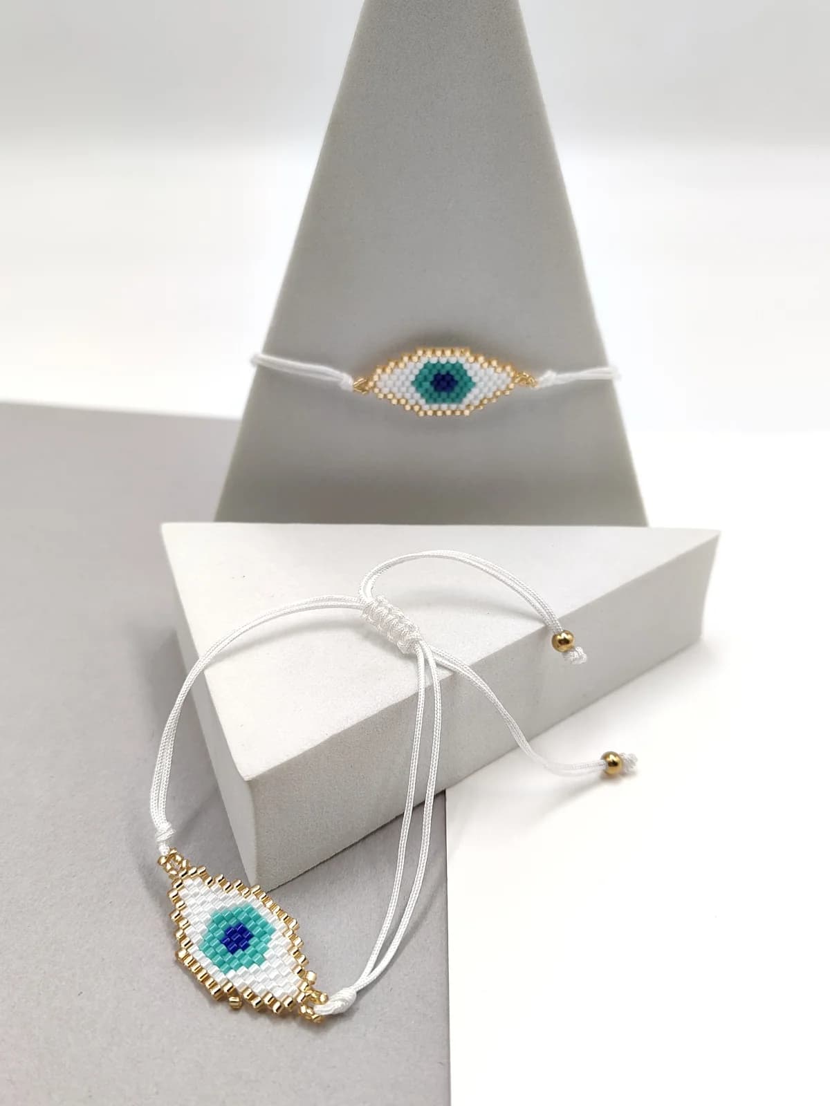 Bracelet with Miyuki Beads and Evil Eye by Magis Handmade Jewels