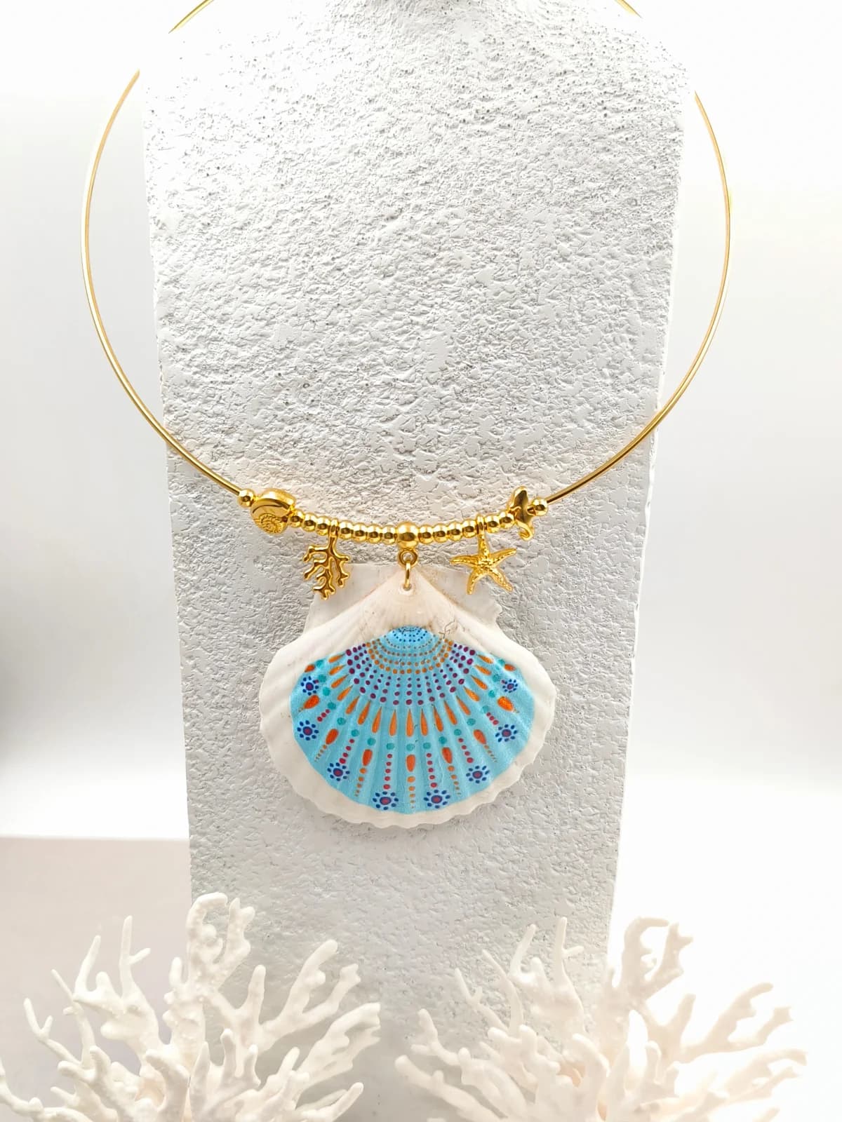 Stainless Steel Necklace with Seashell and Gold-Plated Details by Magis Handmade Jewels