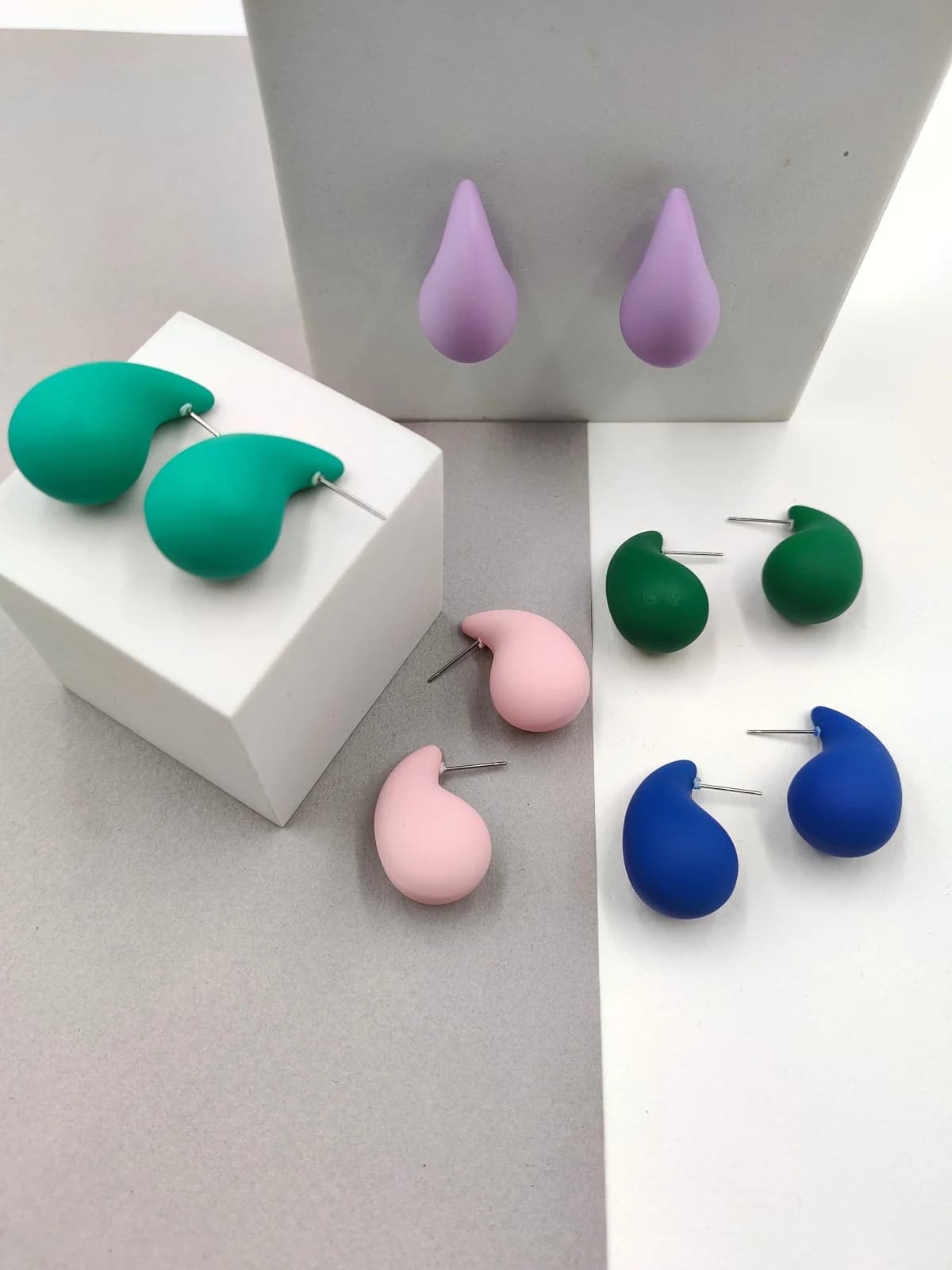 Drop Earrings with Rubber Face by Magis Handmade Jewels