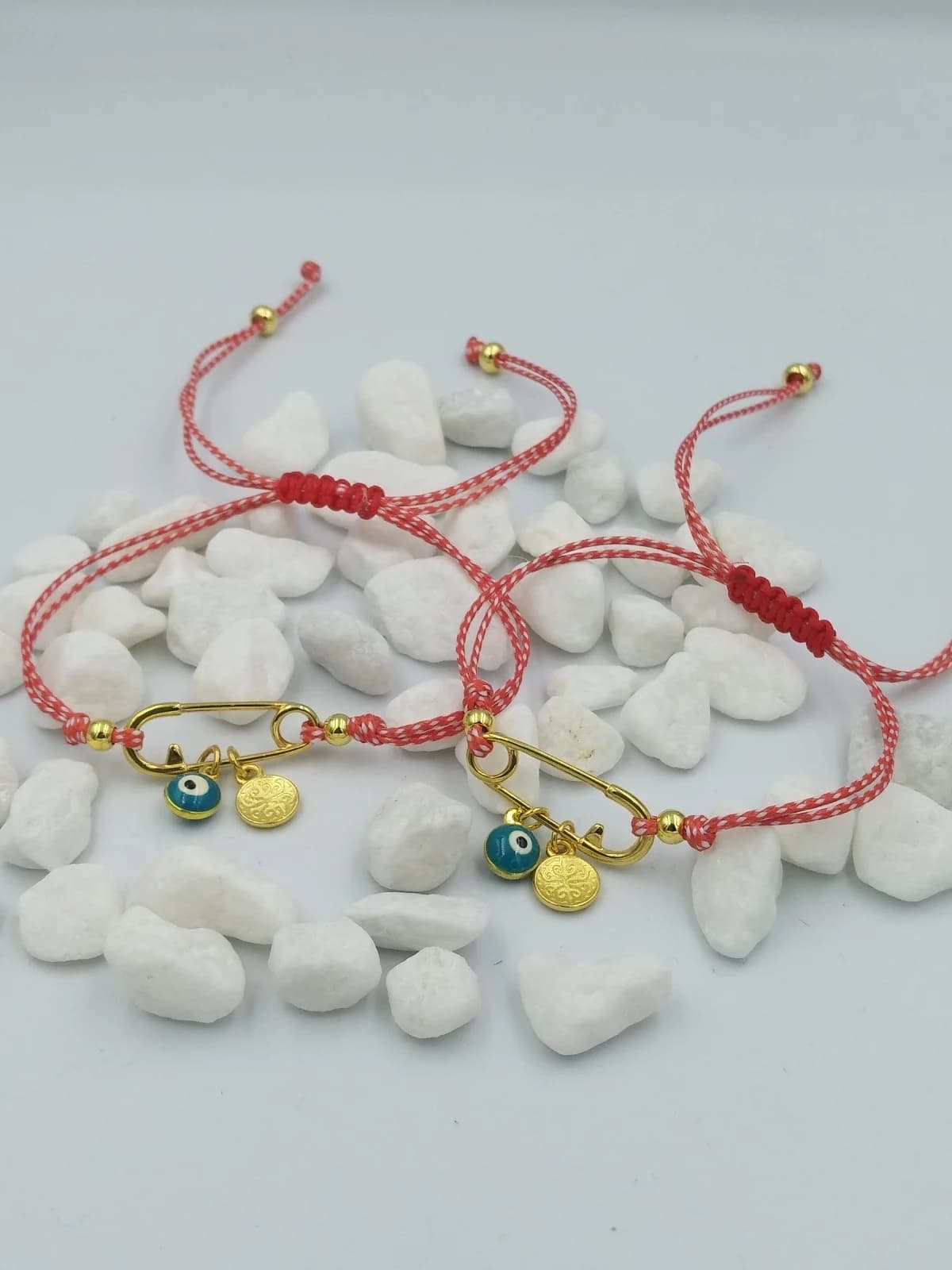 Traditional March Bracelet with Decorative Safety Pin by Magis Handmade Jewels