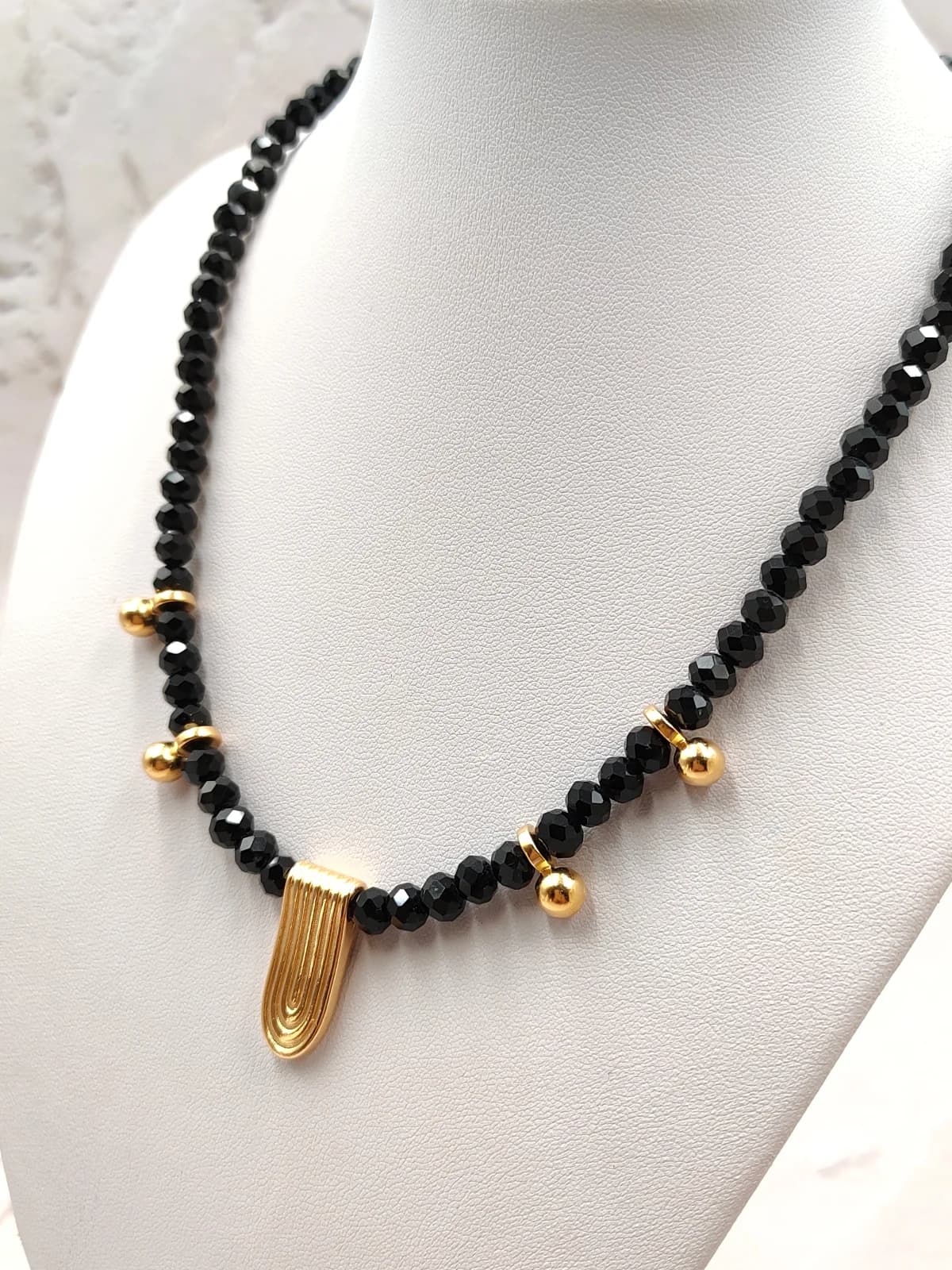 Necklace with Beads and Gold-Plated Details by Magis Handmade Jewels