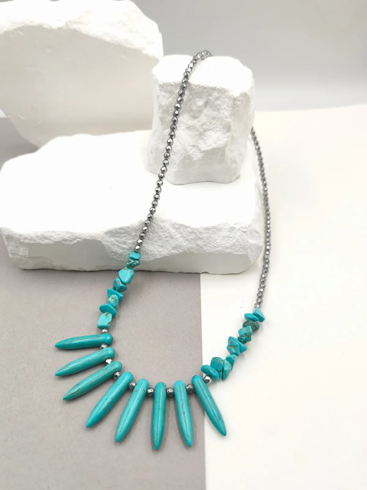 Necklace with Hematite Beads and Howlite by Magis Handmade Jewels