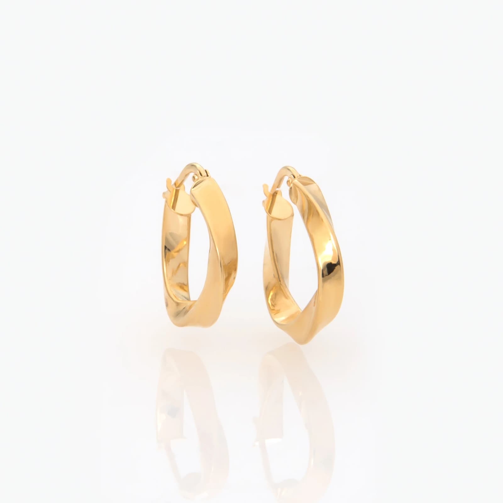 Oval Mobius Hoop Earrings β Earrings from AntEva Crafts