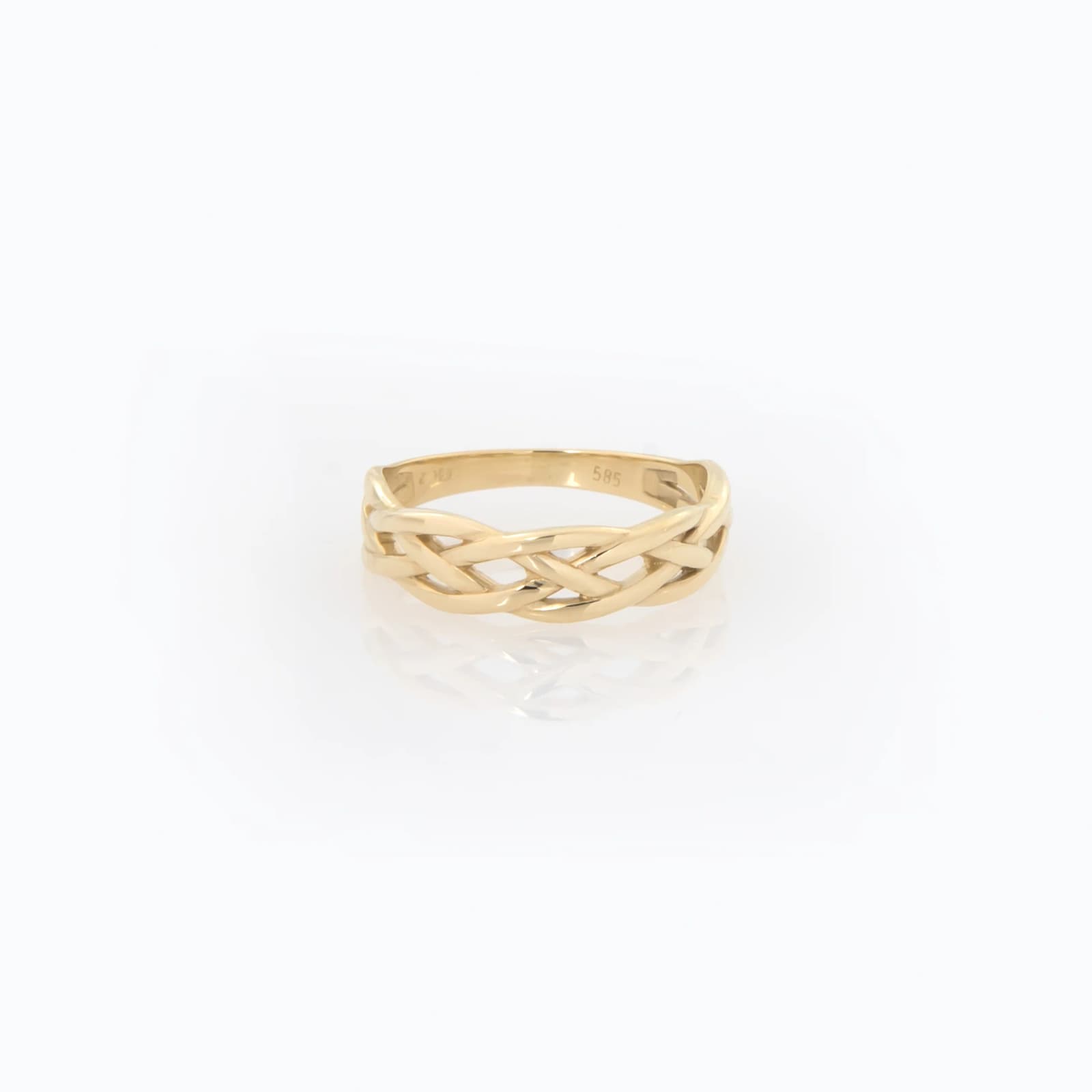 Irish Knot Chain Ring — Rings from AntEva Crafts