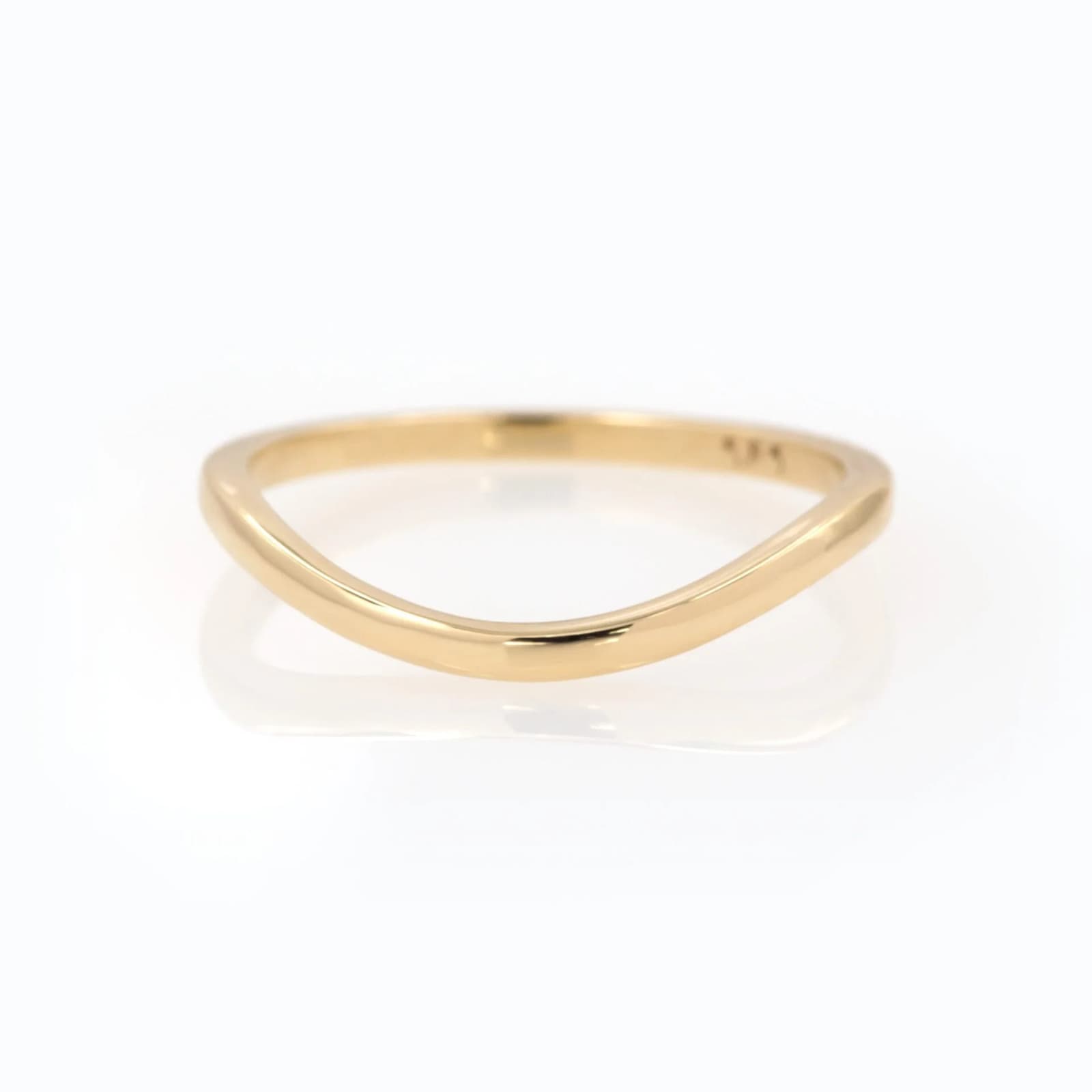 Dainty Wavy Band Ring β Rings from AntEva Crafts