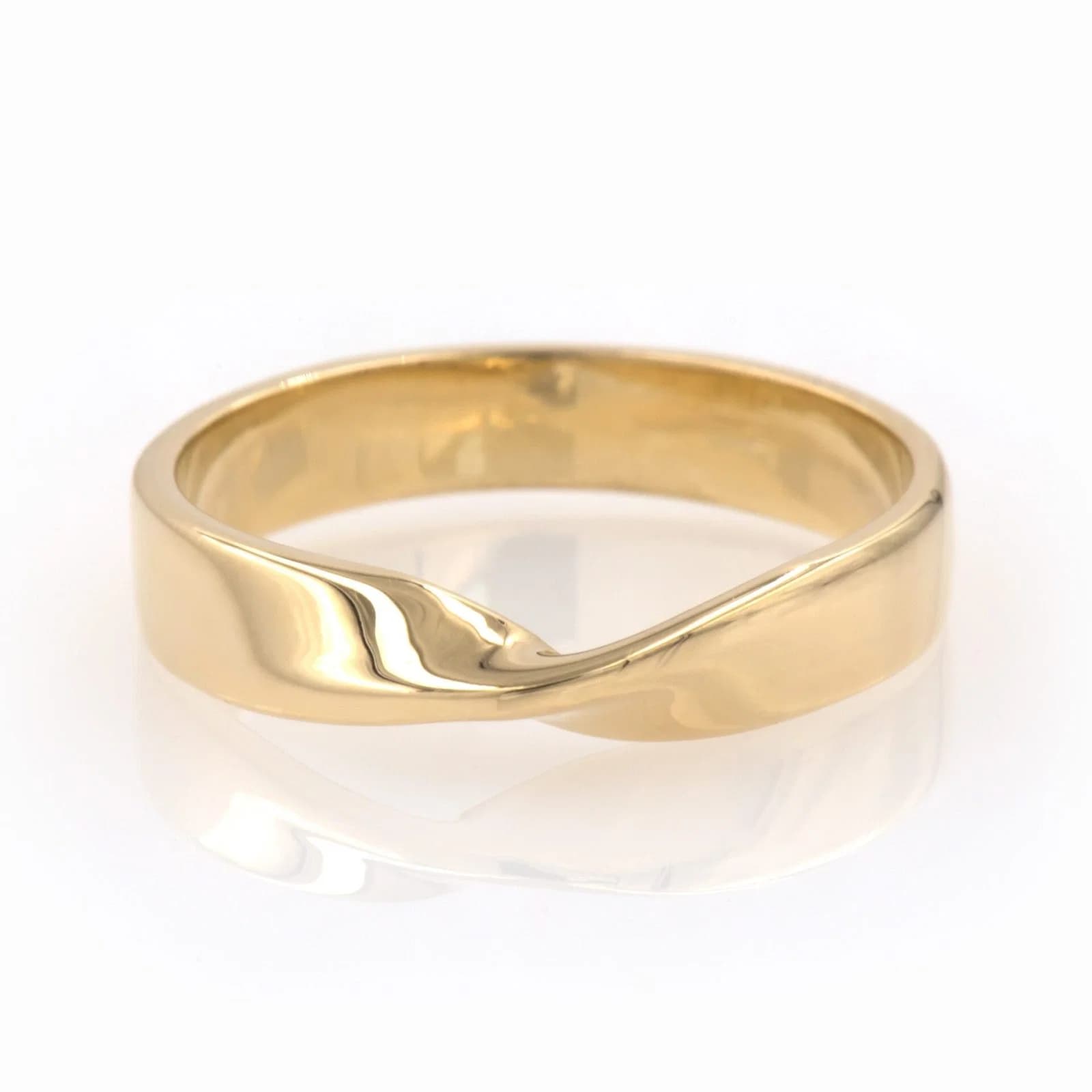 Mobius Band Ring 3.8 mm — Rings from AntEva Crafts