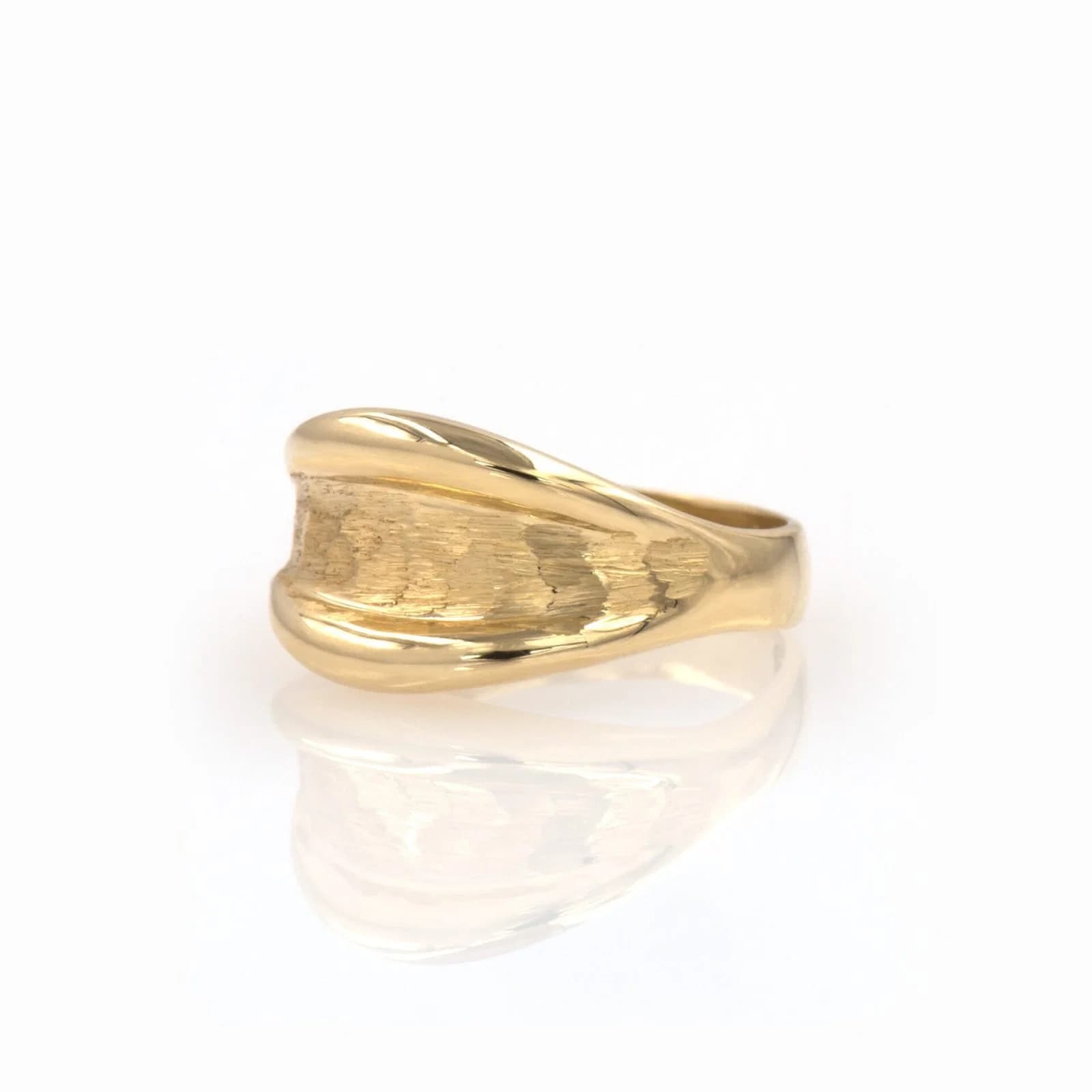Hammered Signet 14k Gold Vermeil Ring β Rings from AntEva Crafts