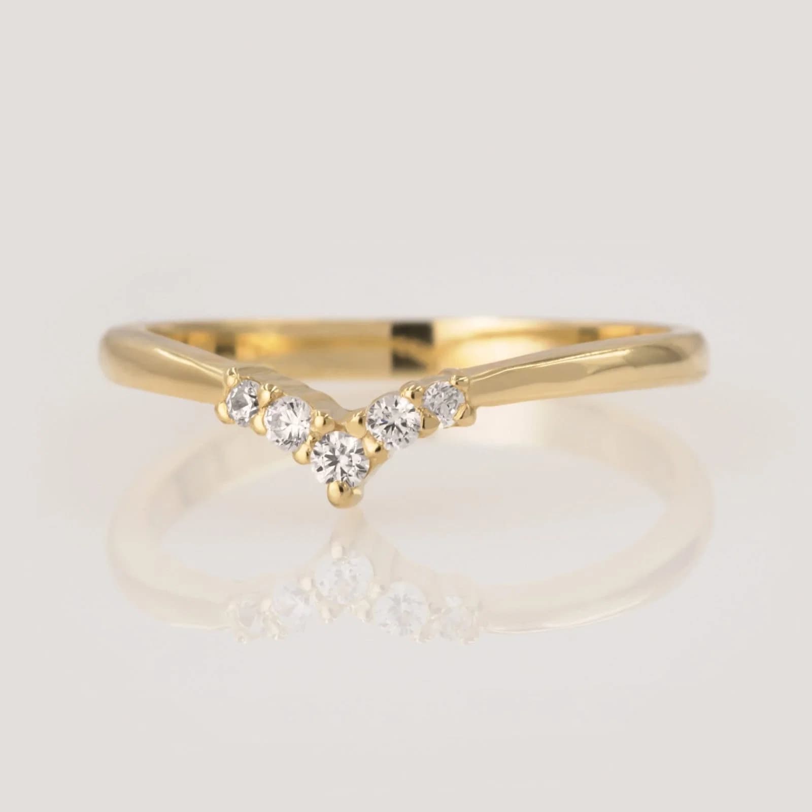 Diamond Chevron Ring with 5 Diamonds β Rings from AntEva Crafts