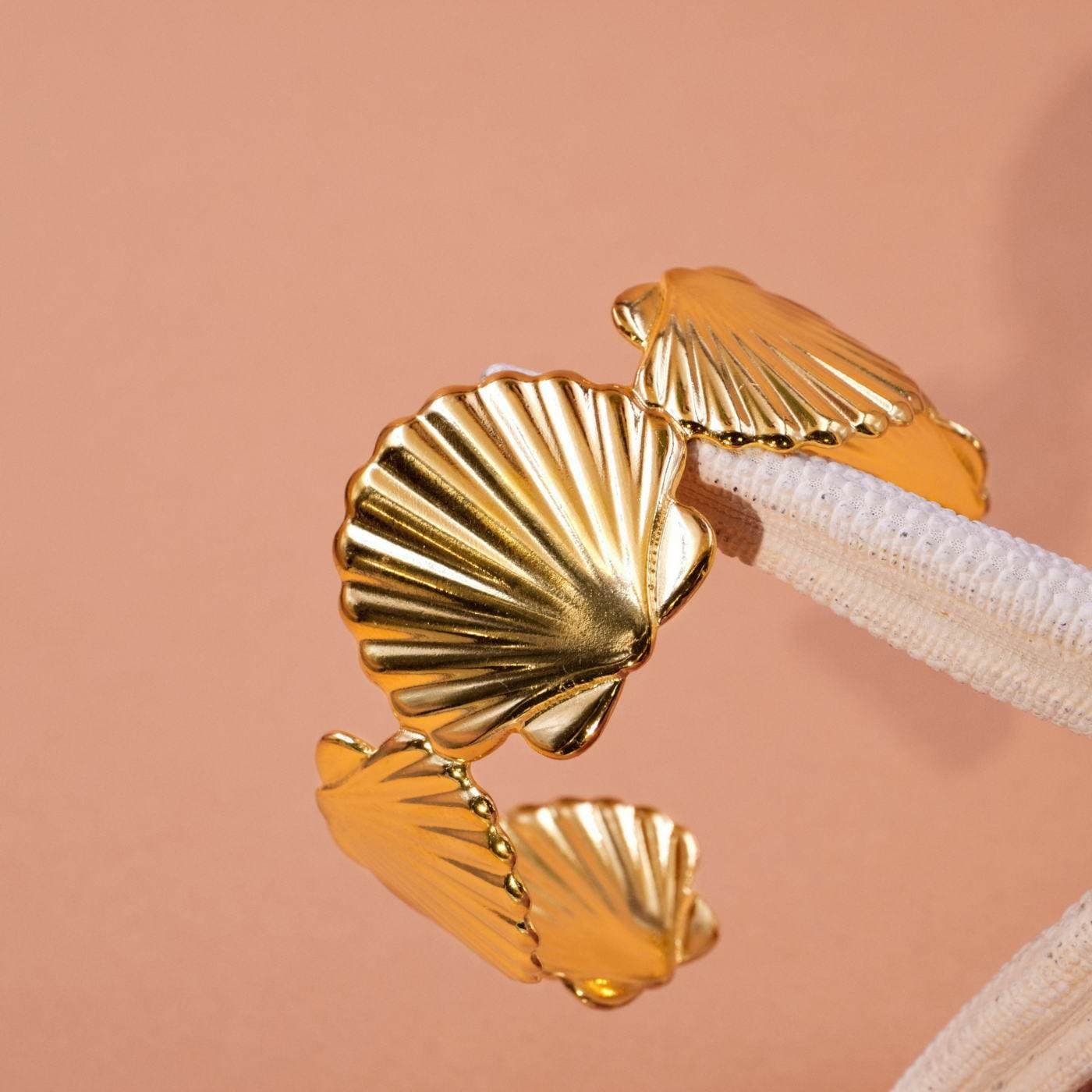 Sea Shell Gold-plated Bracelet — Bracelets from Toolittle
