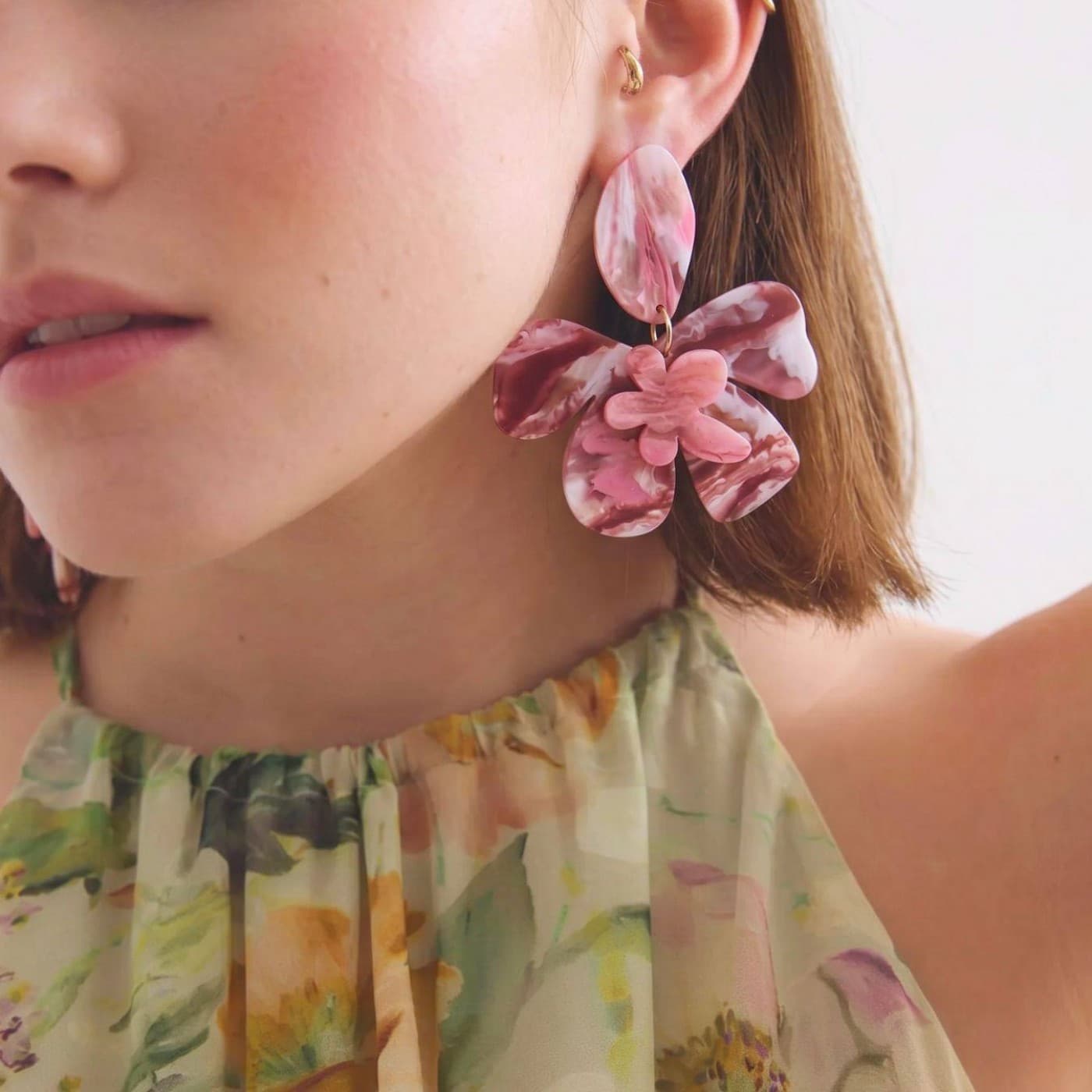 Plexiglass Flower Earrings | Pink — Earrings from Toolittle