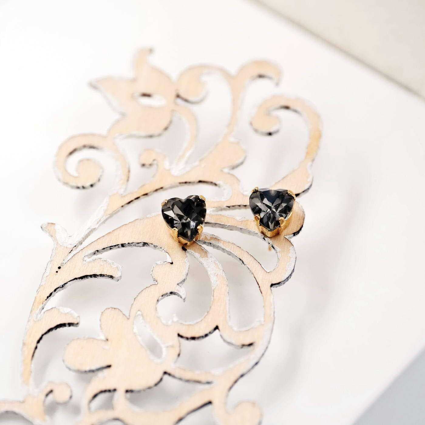 Stud earrings "Precious Heart" with Austrian crystals — Earrings from Toolittle