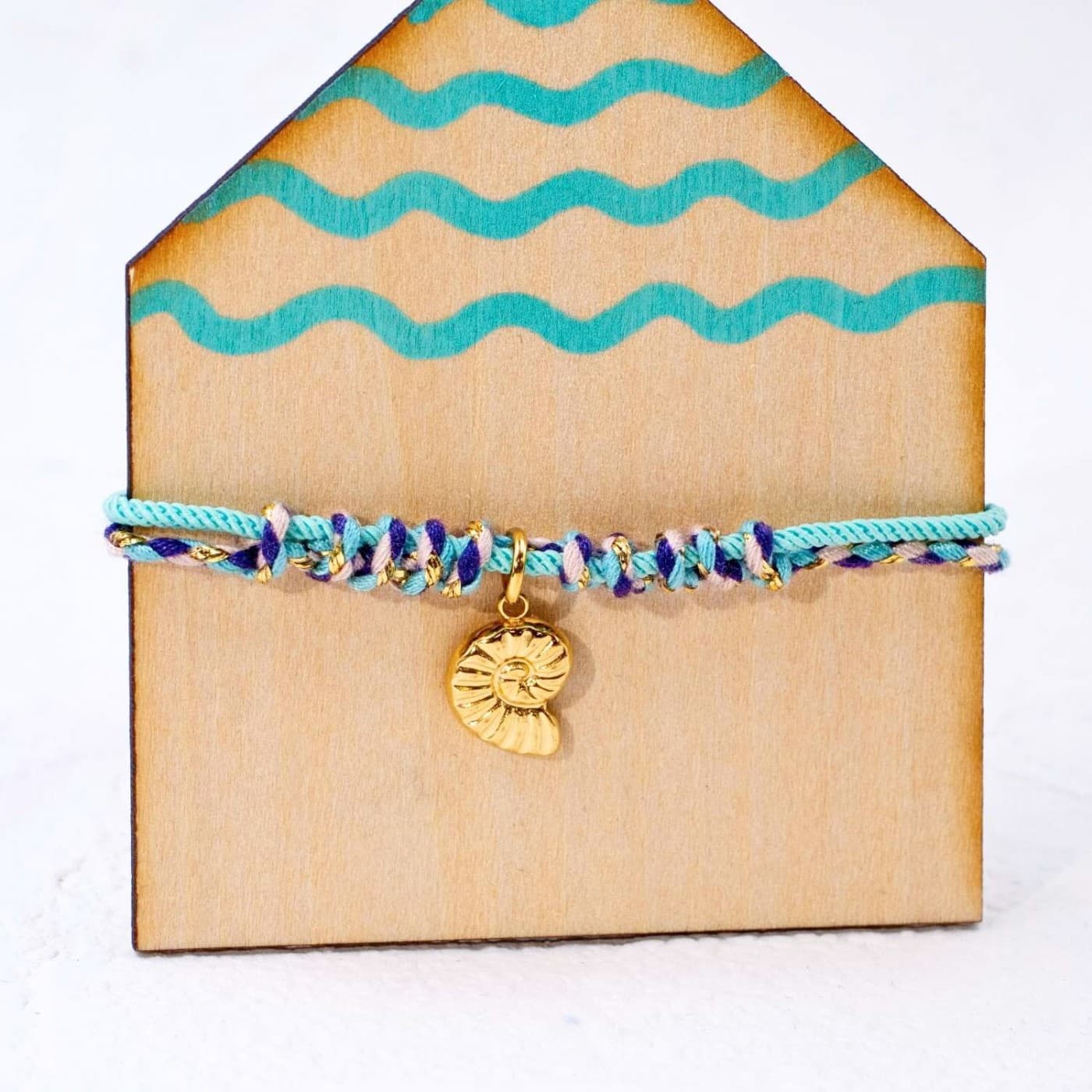Sea Shell Macrame Bracelet — Bracelets from Toolittle