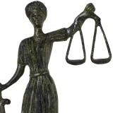 Themis, Goddess of Justice – Bronze Sculpture – 22 cm – Dark Green