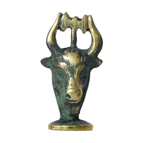 Bull's Head Statue D by Bronze Pavlakis