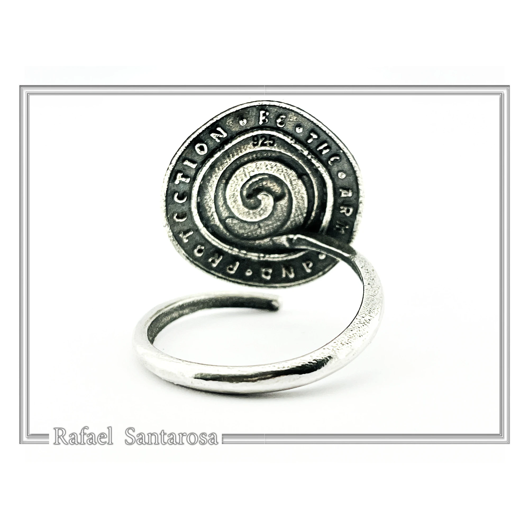 Jesus Christ Victorious ICXC NIKA Byzantine Talisman Adjustable Ring: 18K Gold & Oxidized Sterling Silver — additional product image 8 from Rafael Santarosa Fine Jewelry