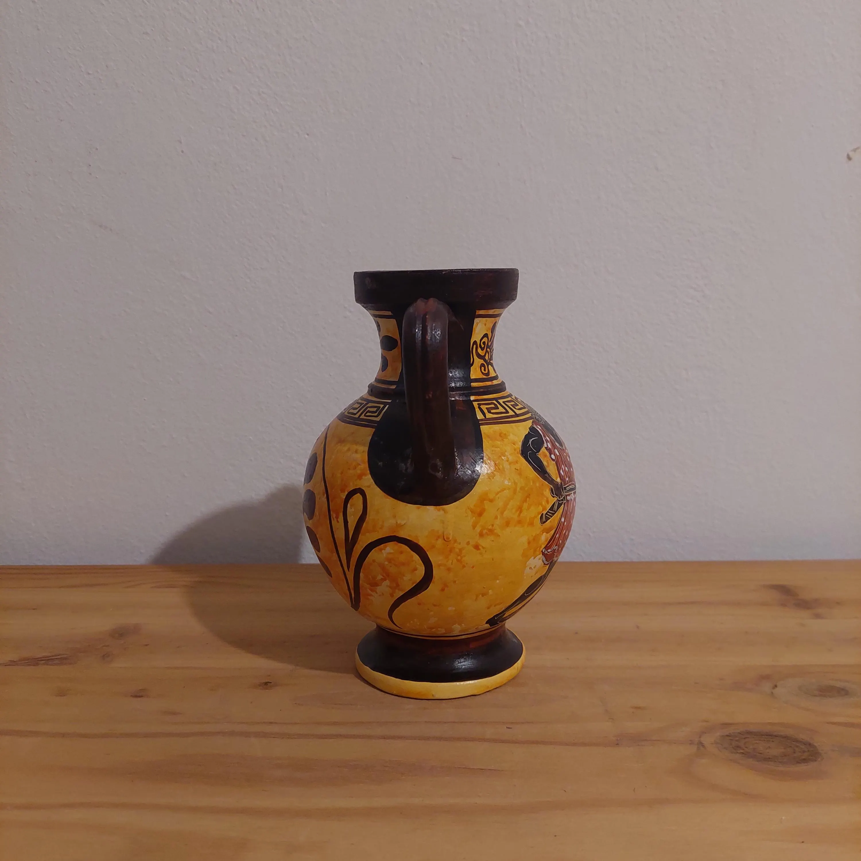 Hand-Painted Theseus and Minotaur Ceramic Amphora: Greek Myth Art — additional product image 4 from DadArt