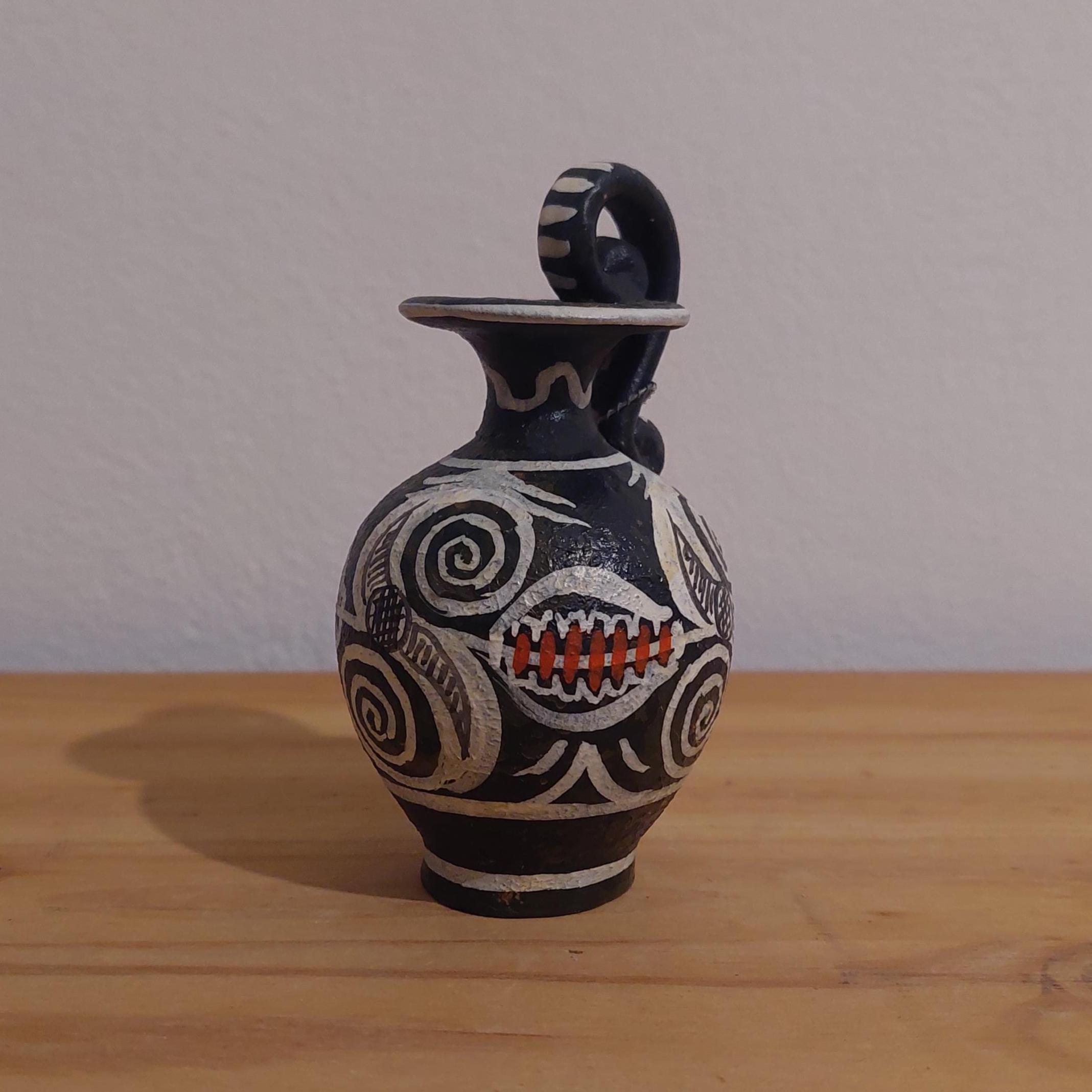 Kamares Miniature Vase | Minoan Pottery | Hand Painted Greek Ceramic | 10cm — additional product image 2 from DadArt