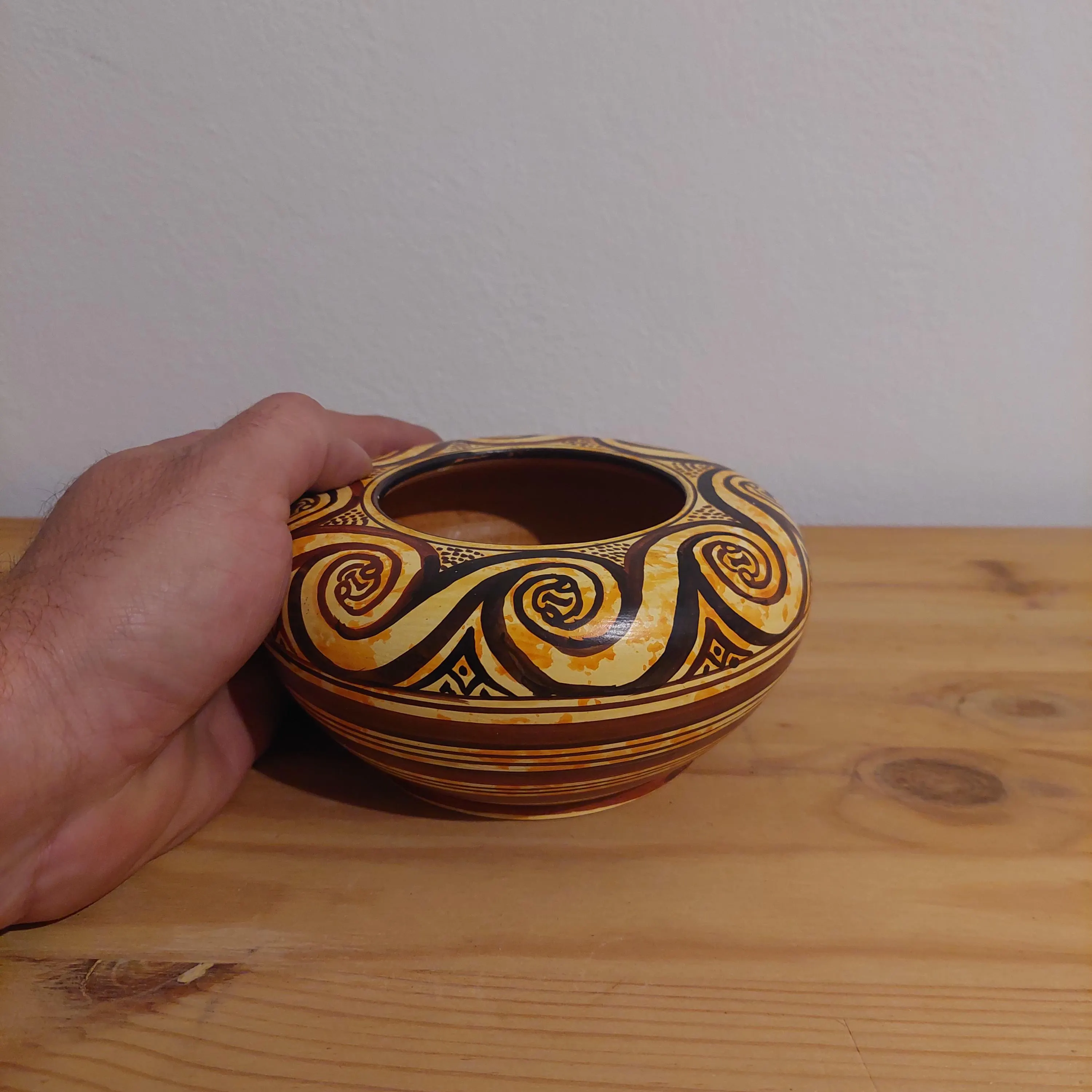 Handmade Minoan Wave Ceramic Bowl: Mediterranean Decor — additional product image 3 from DadArt