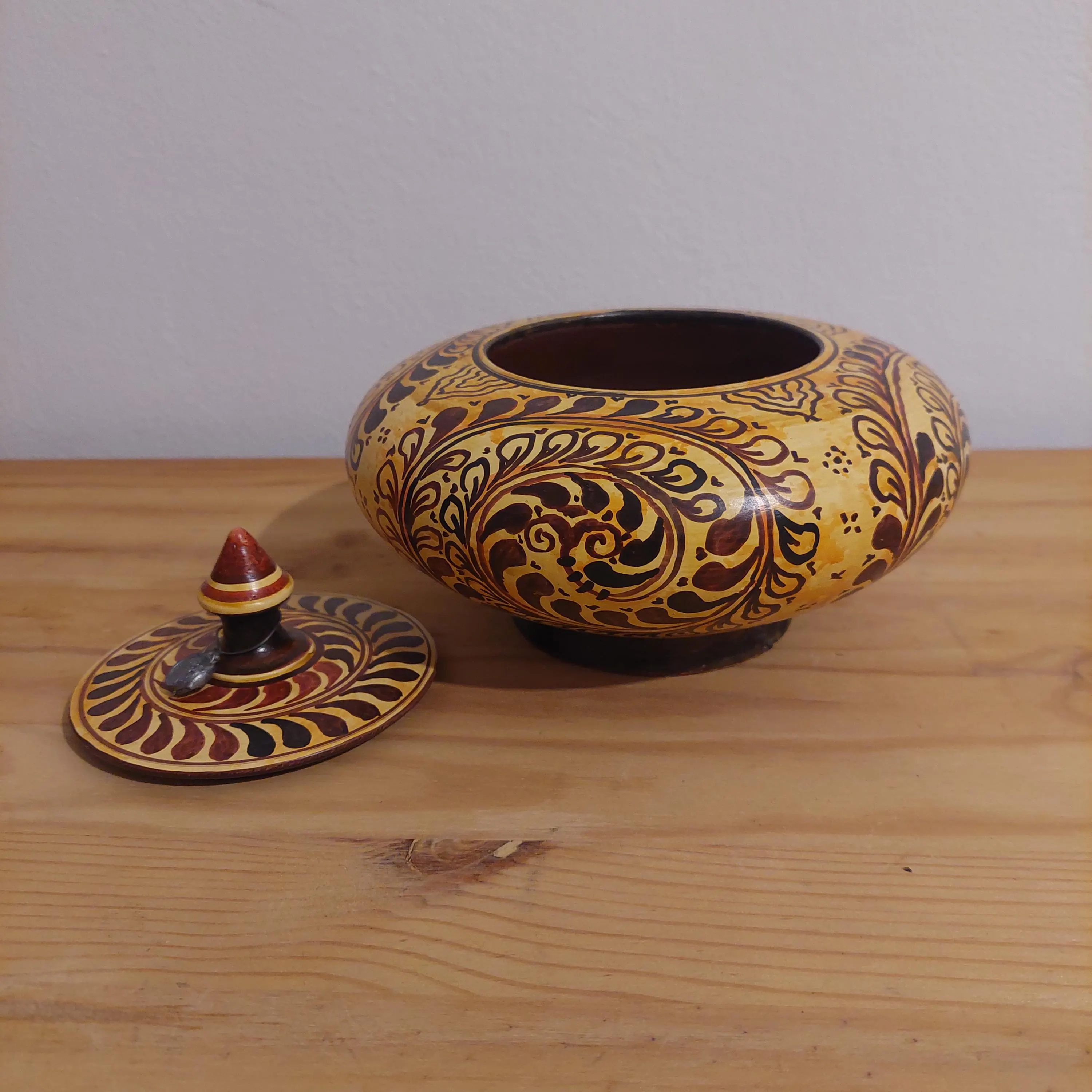 Handmade Ceramic Jewelry Box: Greek Floral Trinket Jar — additional product image 4 from DadArt