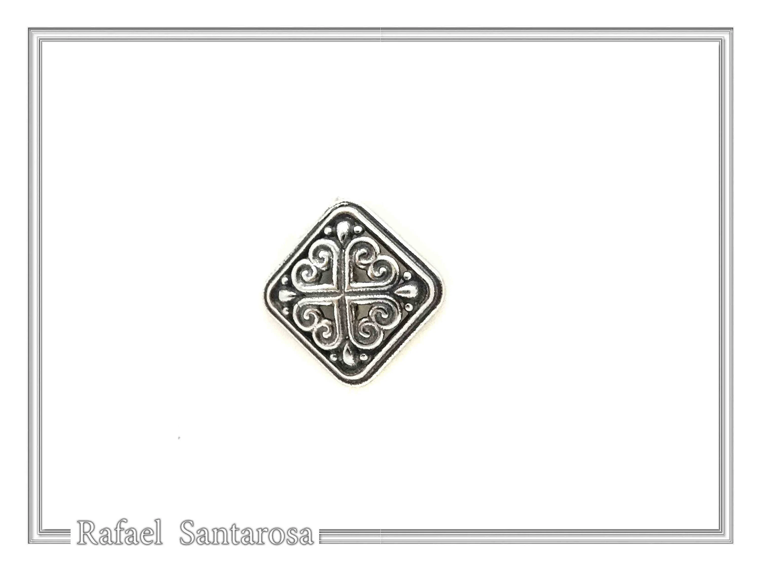 Knights Order of Malta Cross Cufflinks. Johne's order Replica: 18K Gold Filled & Oxidized Silver — additional product image 8 from Rafael Santarosa Fine Jewelry