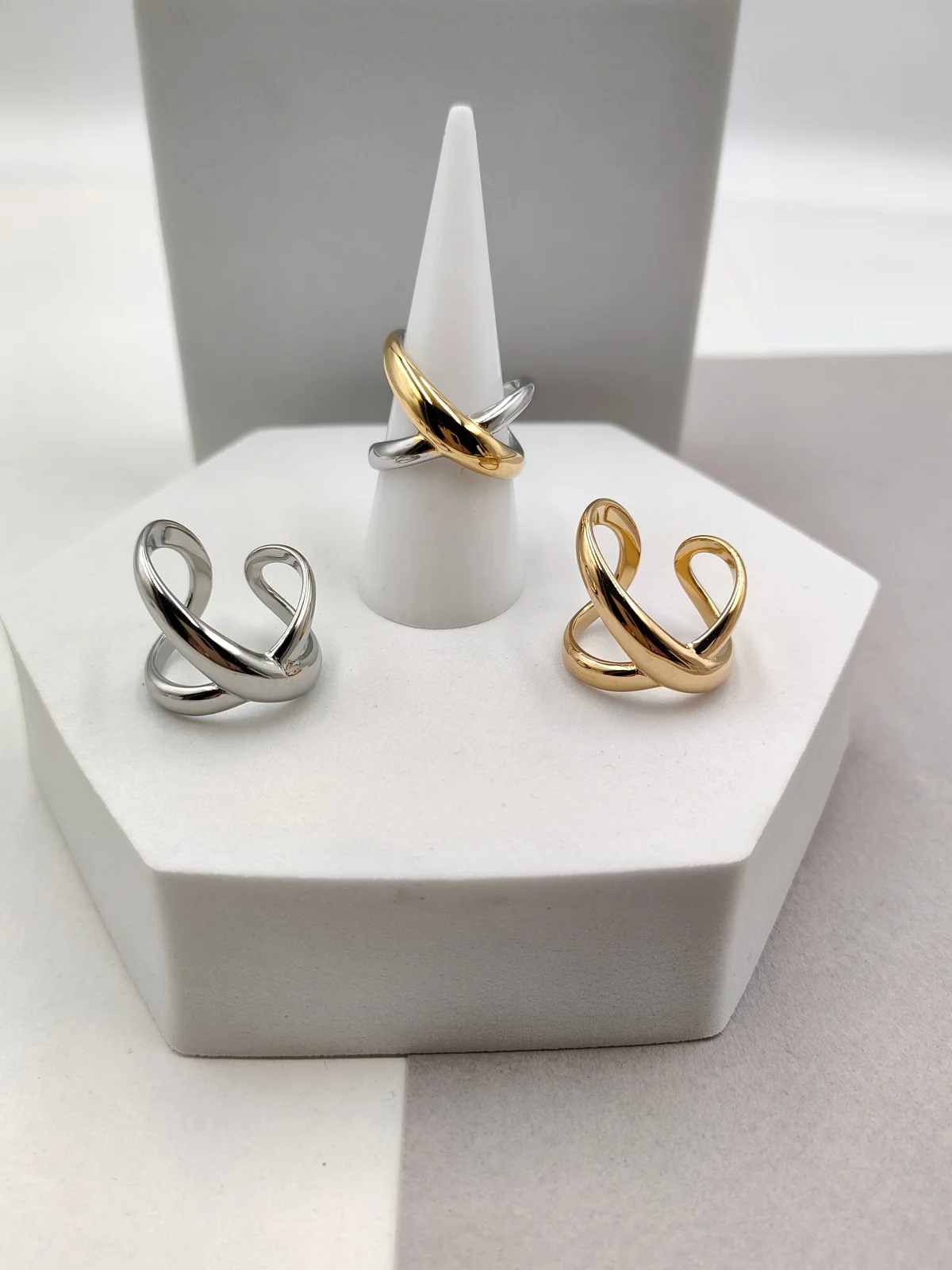 Stainless Steel Crossover Ring #552262
