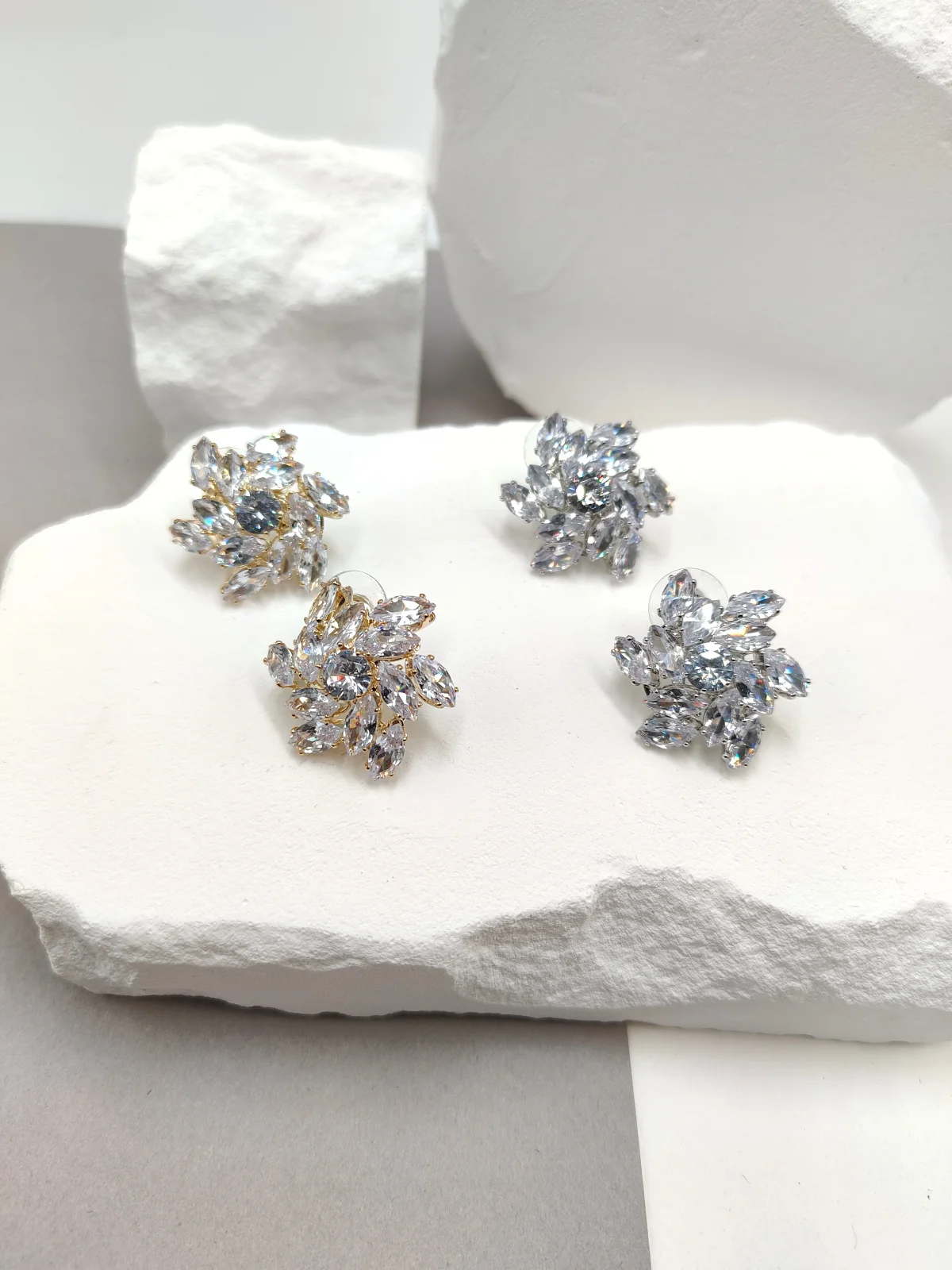 Gold-Plated Flower Earrings with Rhinestones by Magis Handmade Jewels – view 2