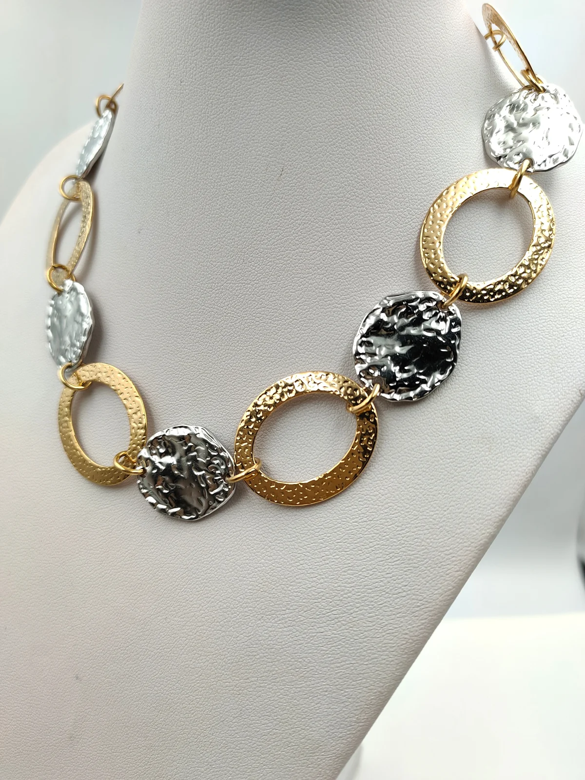 Stainless Steel Necklace with Hammered Motif by Magis Handmade Jewels – view 3