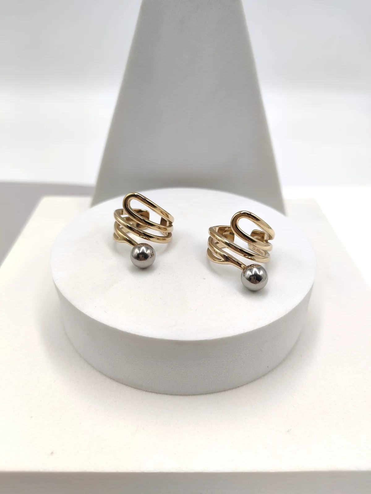 Stainless Steel Multi-Strand Two-Tone Ring with Bead by Magis Handmade Jewels – view 2