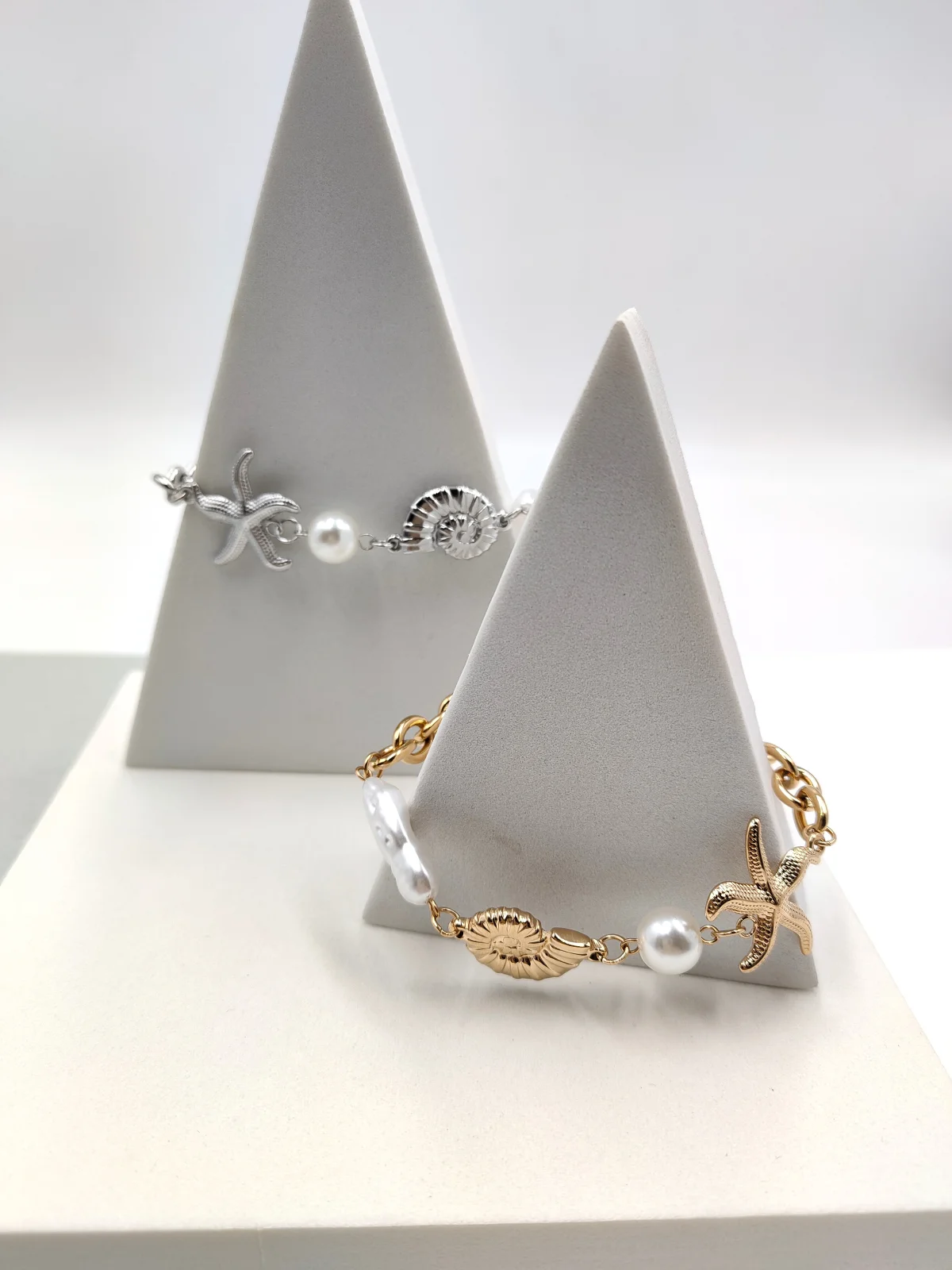 Stainless Steel Bracelet with Summer Details and Pearls by Magis Handmade Jewels – view 3