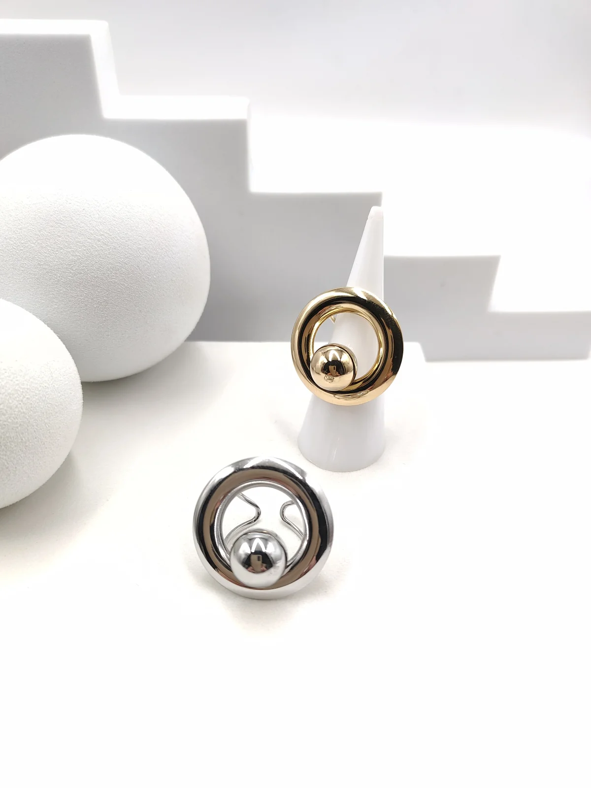 Stainless Steel Ring with Circle and Bead #552616