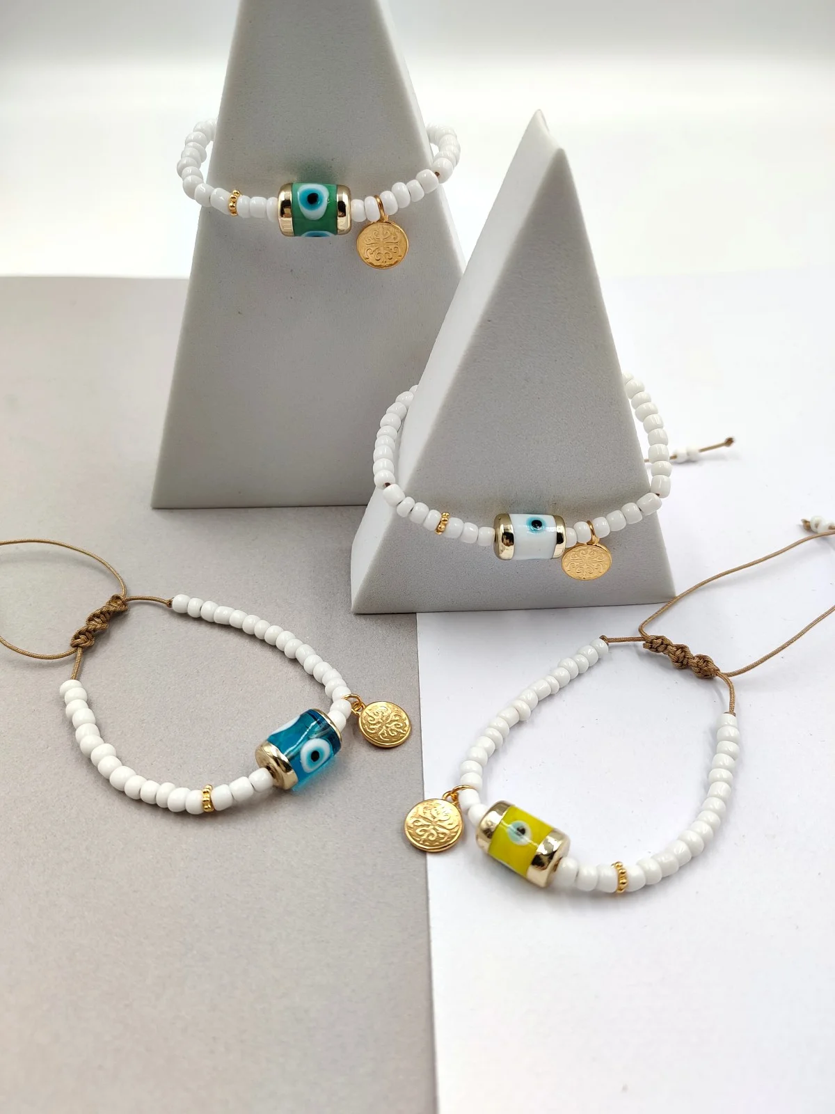 Bracelet with Beads, Glass Evil Eye and Gold-Plated Details #650931