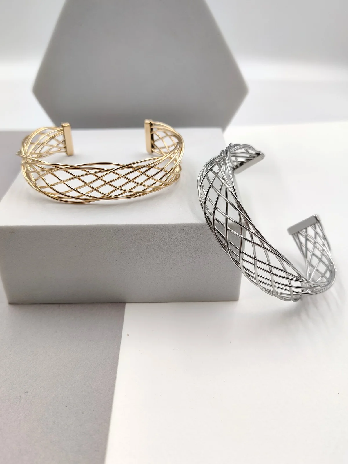 Stainless Steel Bracelet with Weave by Magis Handmade Jewels – view 4