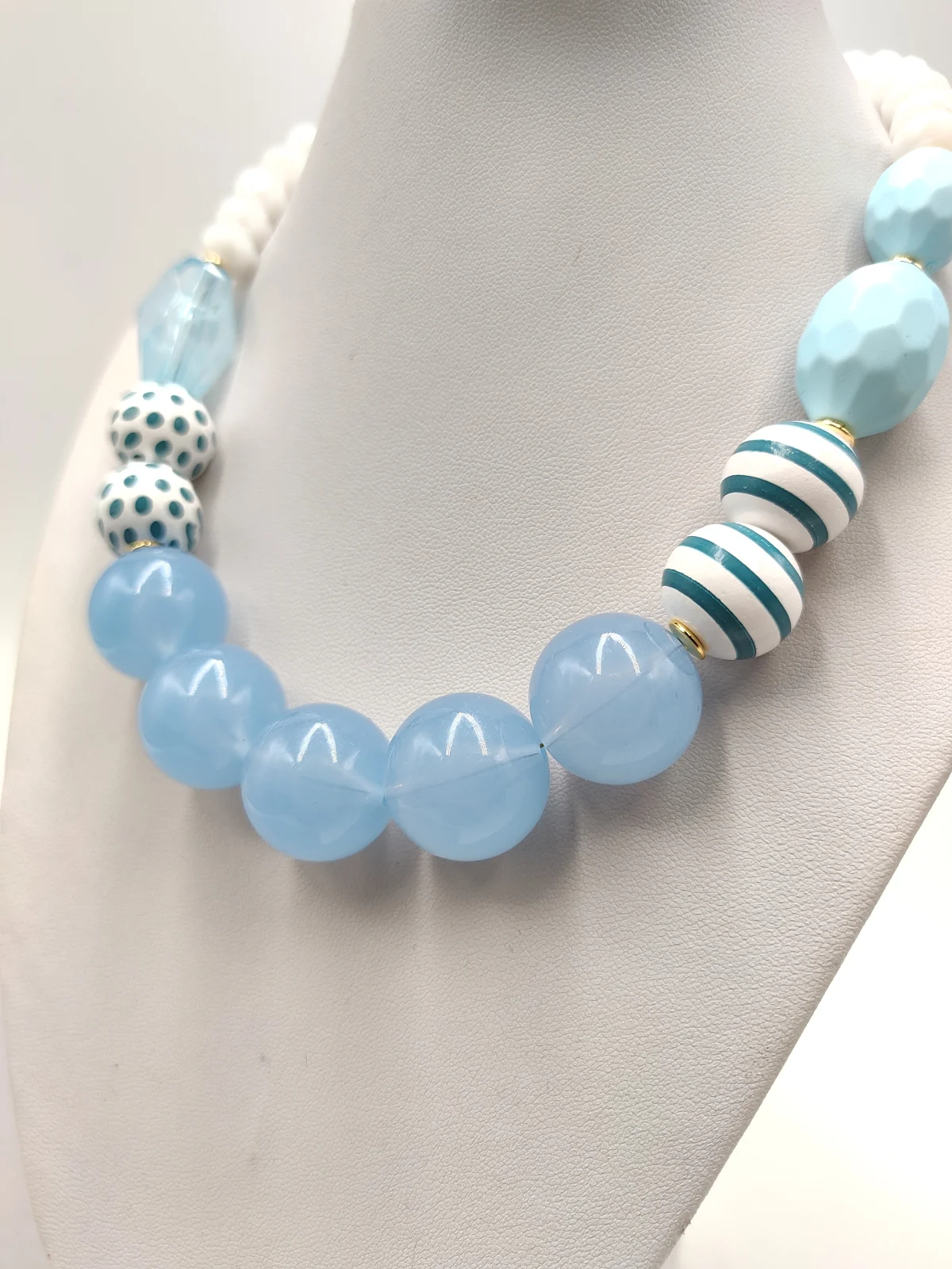 Necklace with Crystals, Acrylic and Wooden Beads by Magis Handmade Jewels – view 2